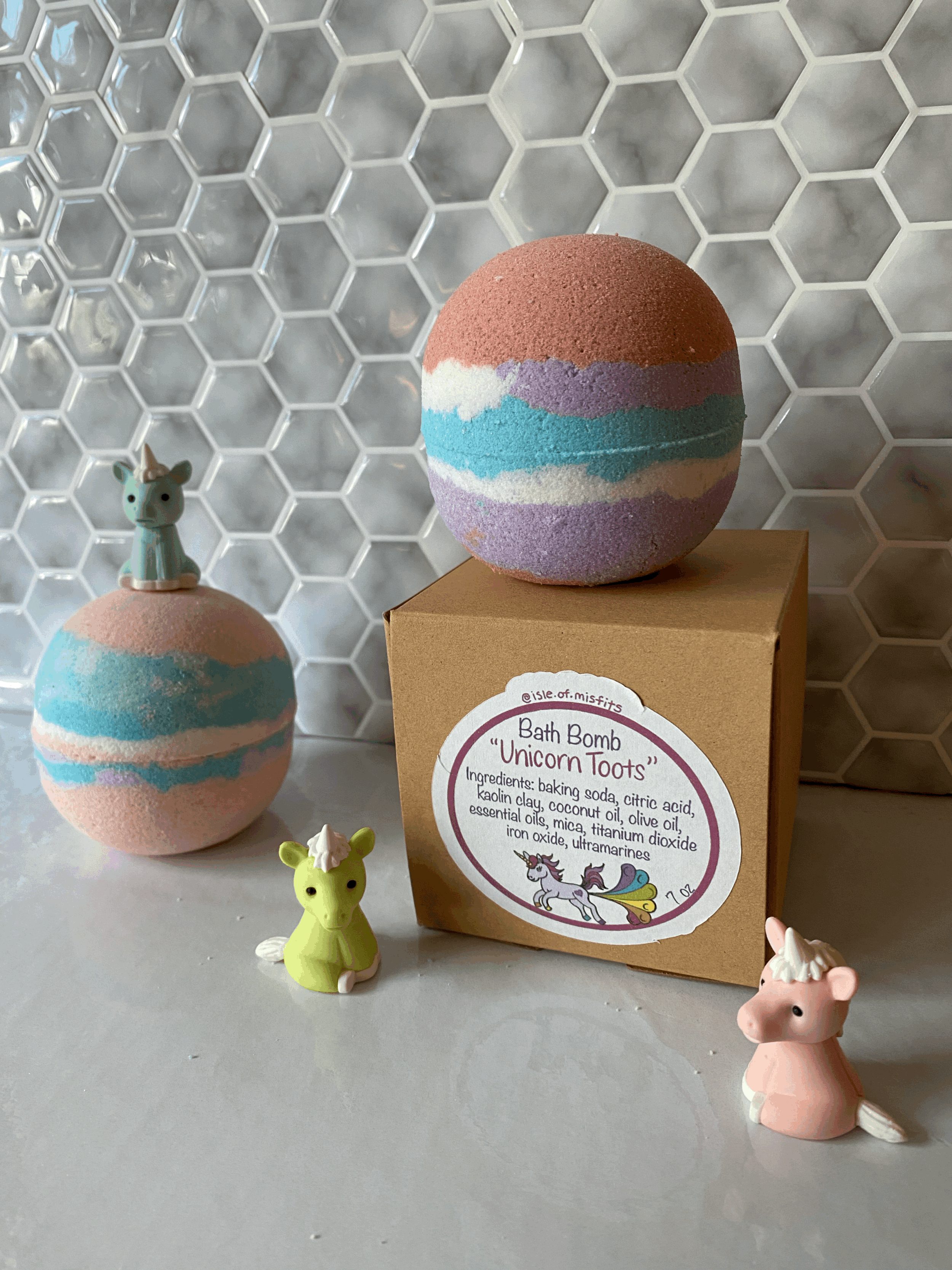 Unicorn Toots Bath Bomb (with hidden unicorn!)