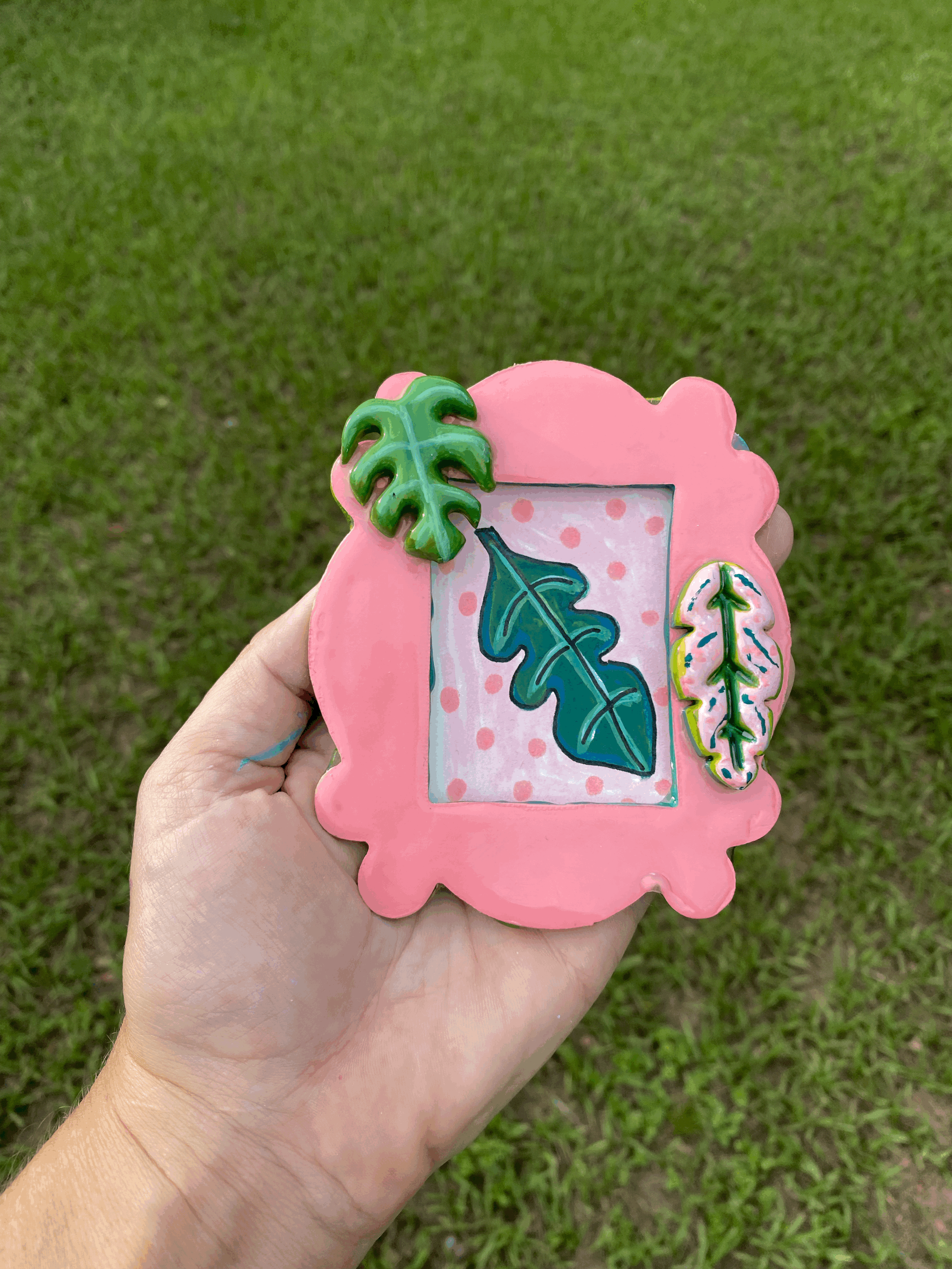 Pink & Green Monstera Leaf Magnetic Frame (with leaf drawing)