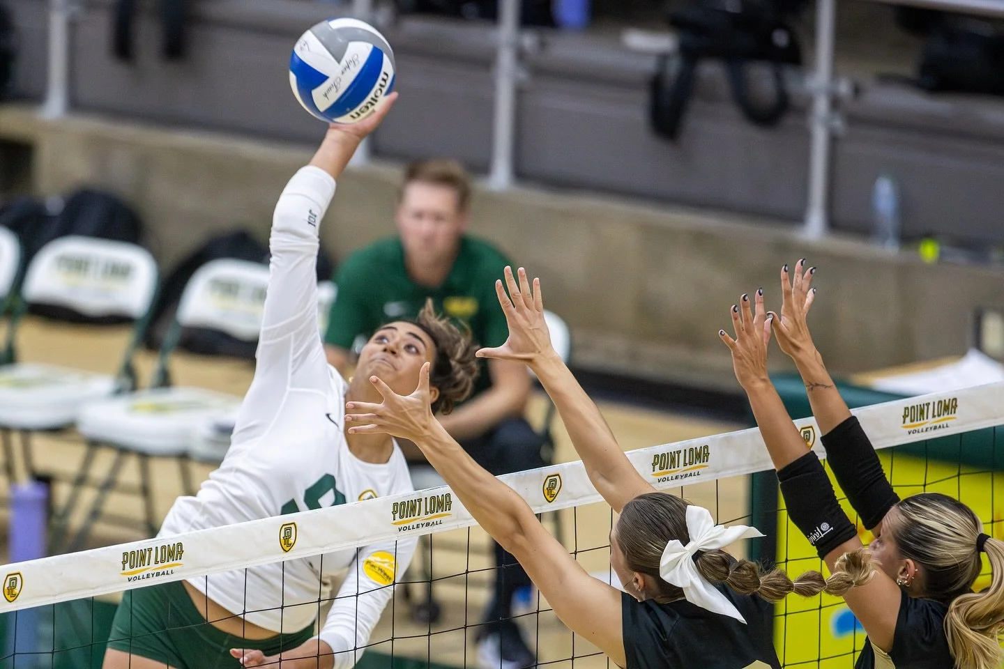 PLNU’s Abigail Nua (9) leads the Sealions squad with 19 kills to sweep Emporia State University in the season opener match on September 4, 2025, in San Diego, California.
#gramercyarts #plnusealions #plnuvolleyball  #plnu #volleyball #sandiego