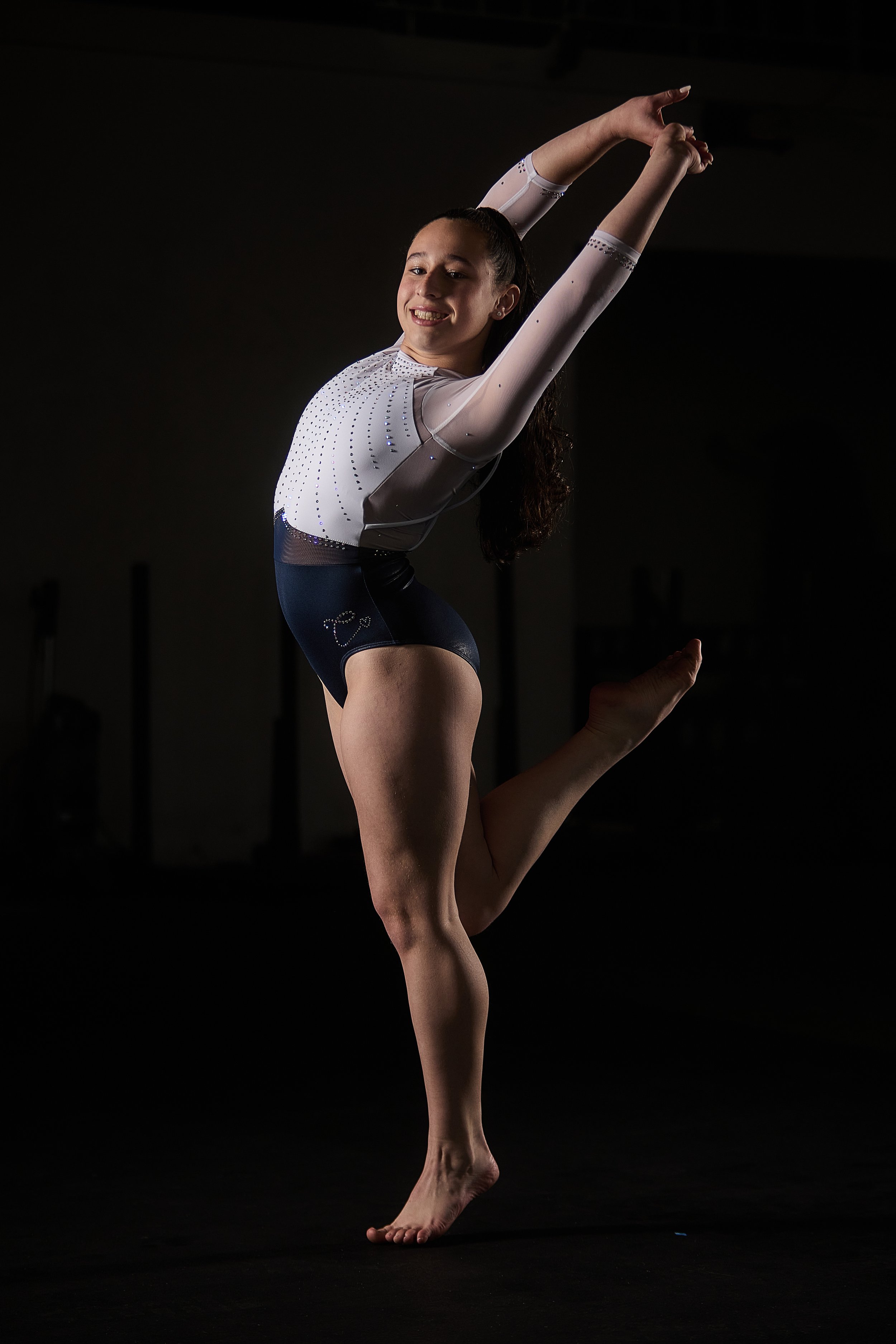 Gymnastics%20Portraits%208DEC24%2032.jpg