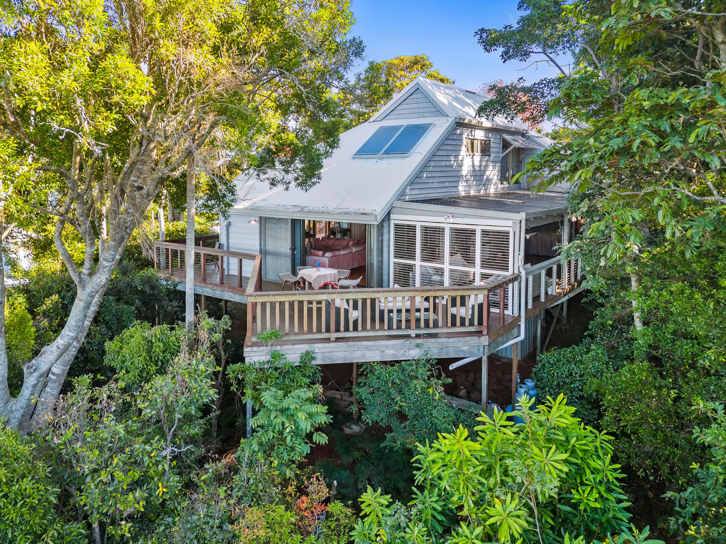 4 Maple Court BEECHMONT-40-O2VDNTP.jpg