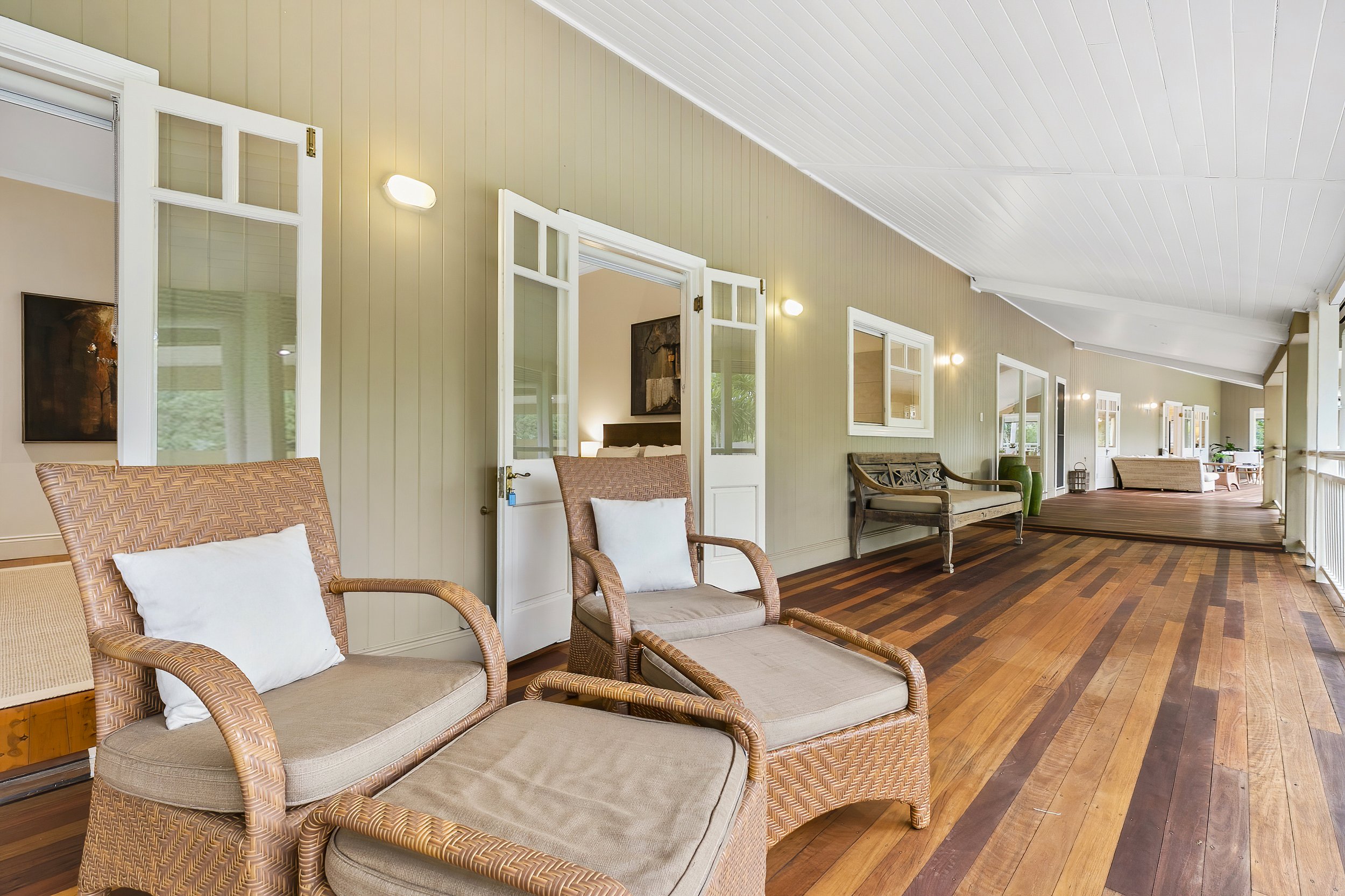 020_Open2view_ID801358-478_Dath_Henderson_Road.jpg
