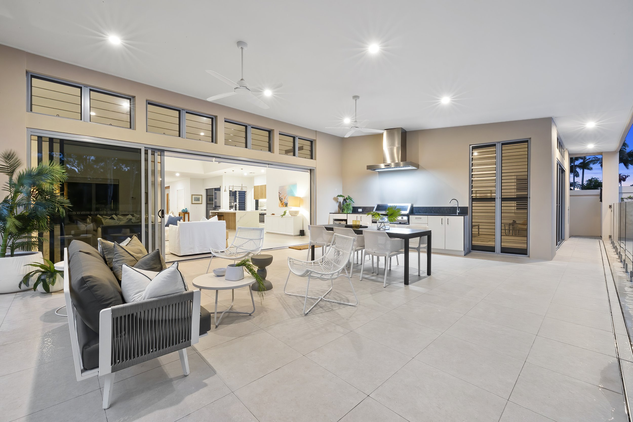 022_Open2view_ID798113-706A_61_Noosa_Springs_Drive.jpg