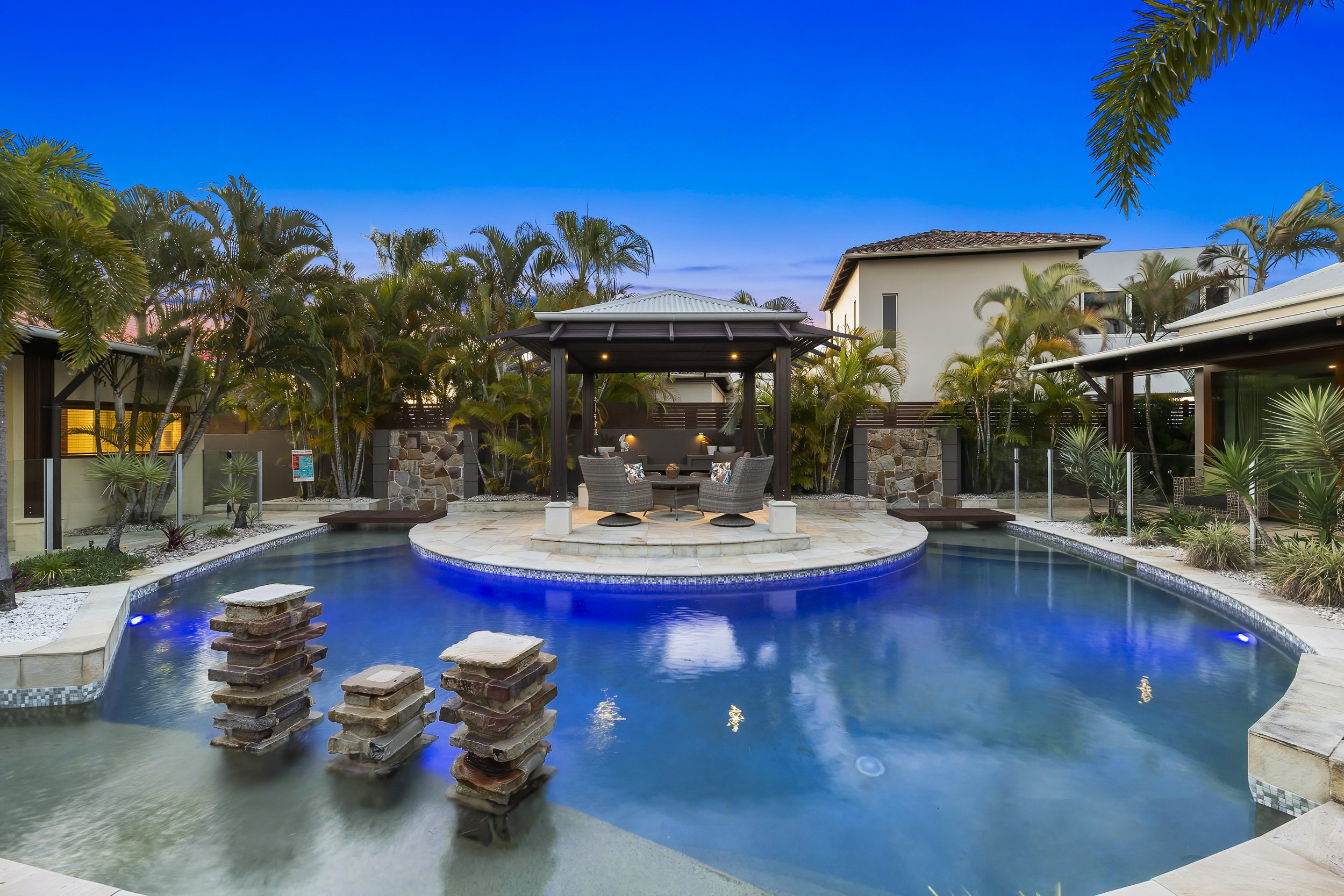 003_Open2view_ID791538-119_Marina_Boulevard.jpg