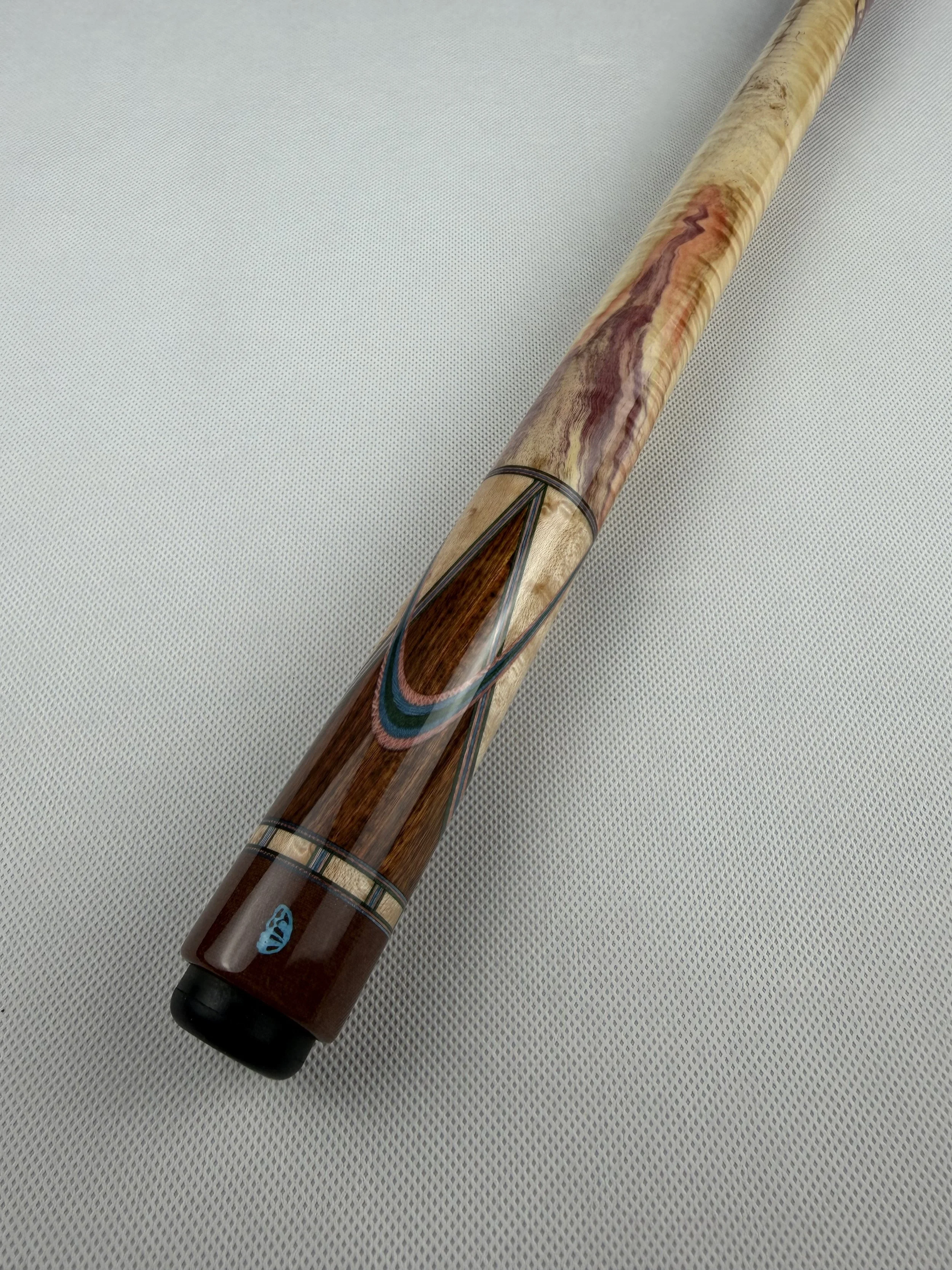 8-pointer Chechen and Bird's-eye Maple