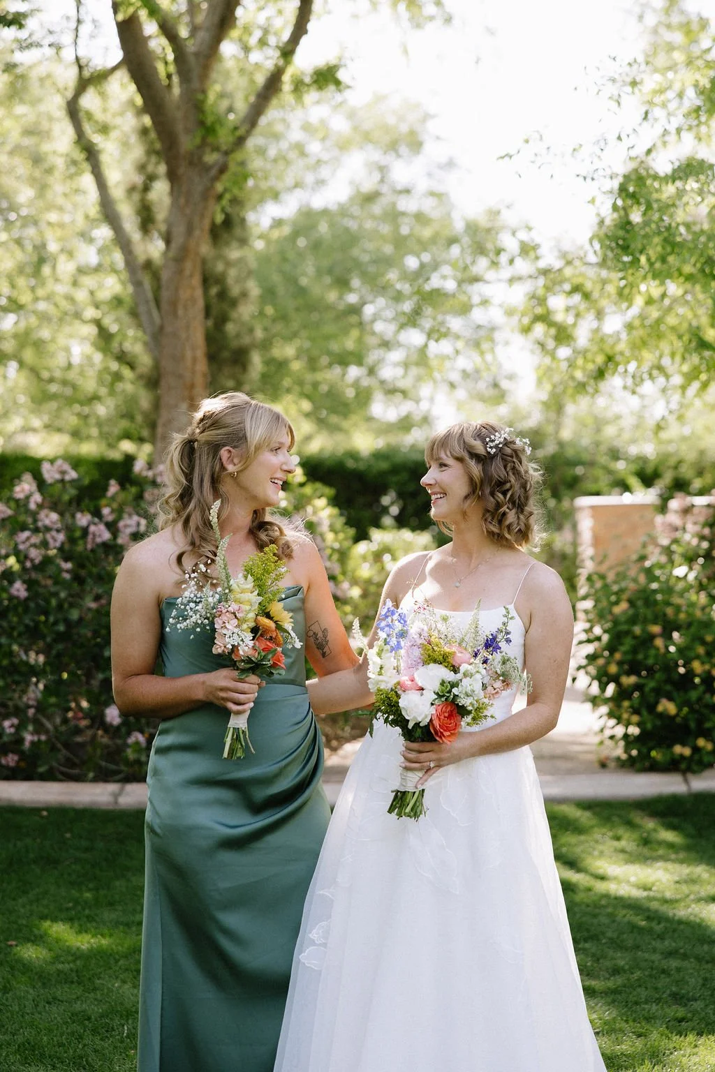 caroline&am