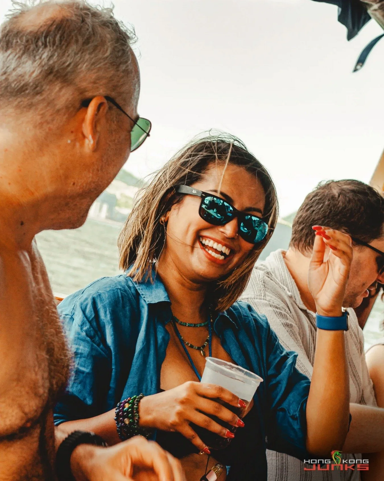 Caught somewhere between the joke and the sun hitting just right. The kind of moment you can&rsquo;t plan, just good company, warm air, and that feeling that nothing else matters.
📸 @jcbaradas 

Tags: @bingazatsea @zareen_angullia #Hongkongjunks #di