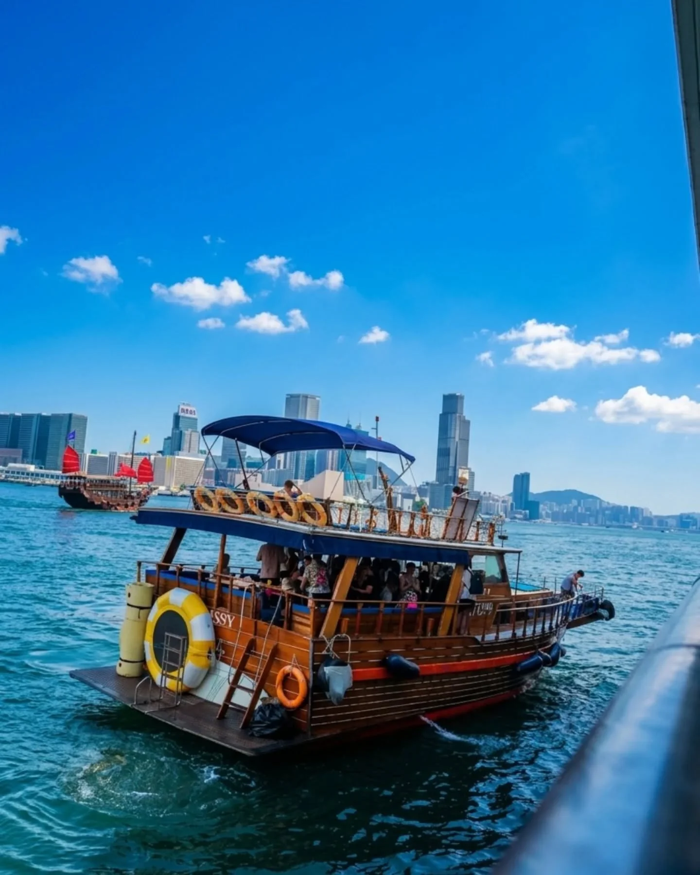 The absolute best energy of the weekend hits the exact second we finally pull away from the pier. The first rounds are already open and nobody is checking their phone until Monday. 🌊🍻 
Tag who you would let take over aux duty next!!

Coordinate the