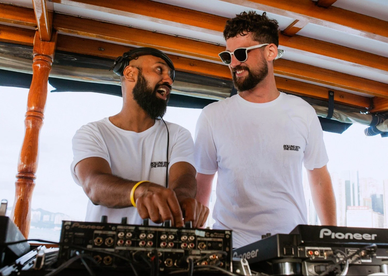 Add a live DJ to your junk party package; featuring DJ Ignotus (@DJ_ignotus) and Immuno.HK (@Immuno.HK) on the decks