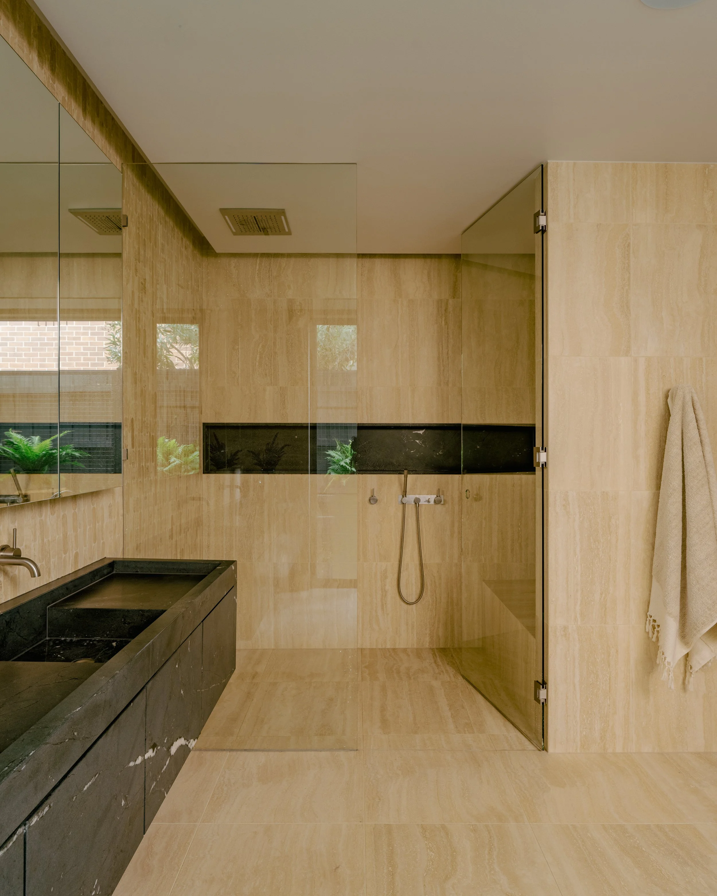 VV-KGN-EDEN-35-M.jpg