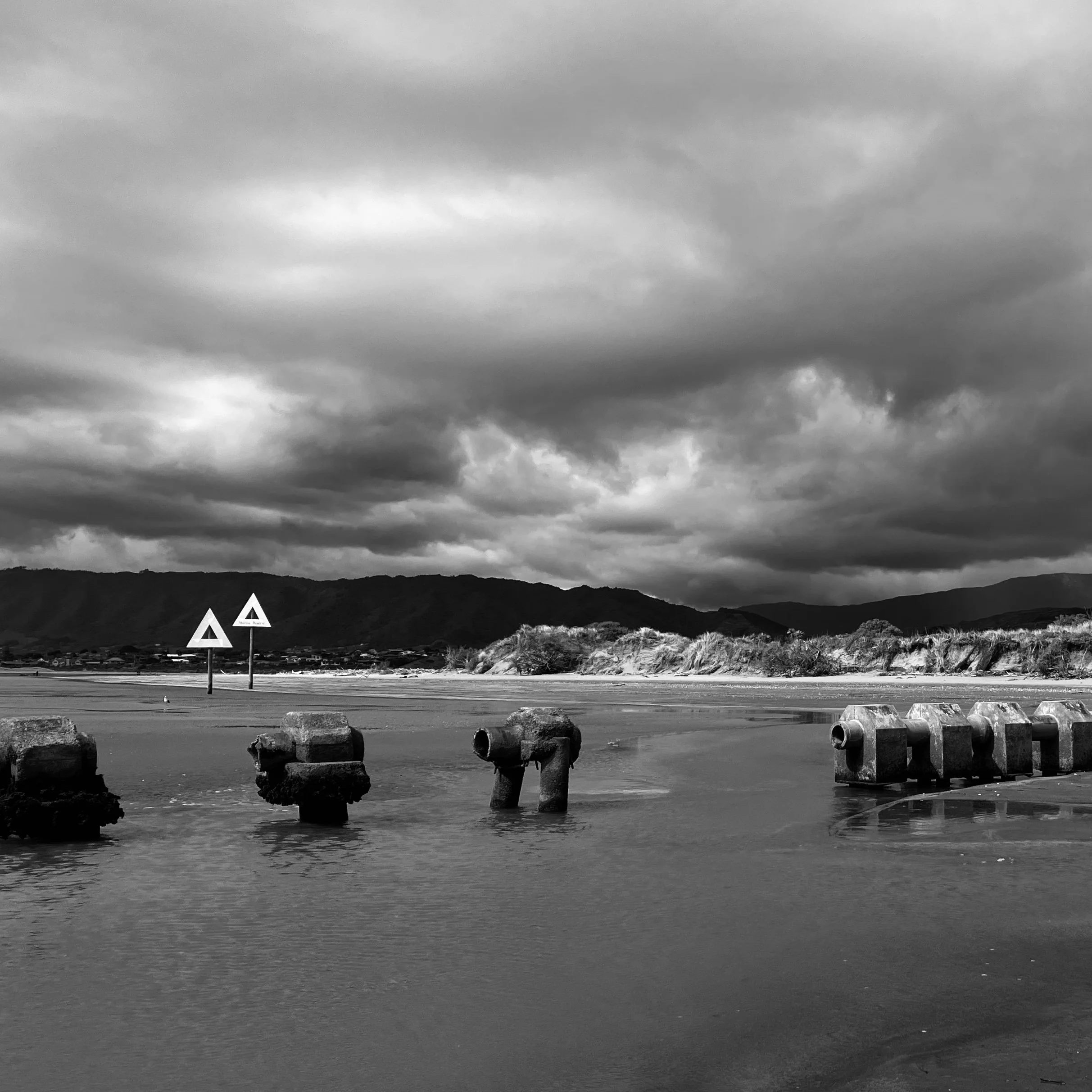 marine-reserve-signs-2.jpg