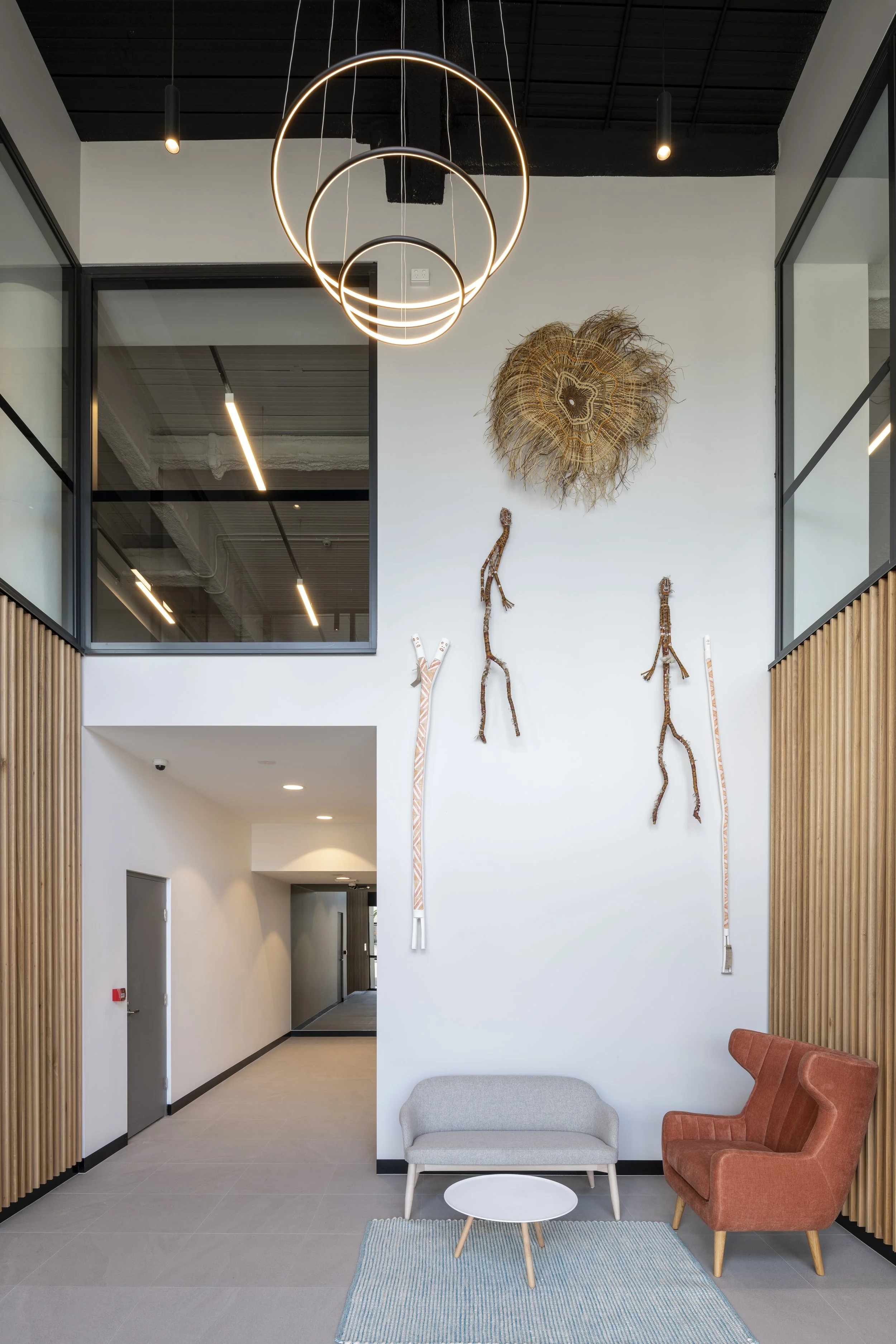 Rear_Foyer_1.jpg