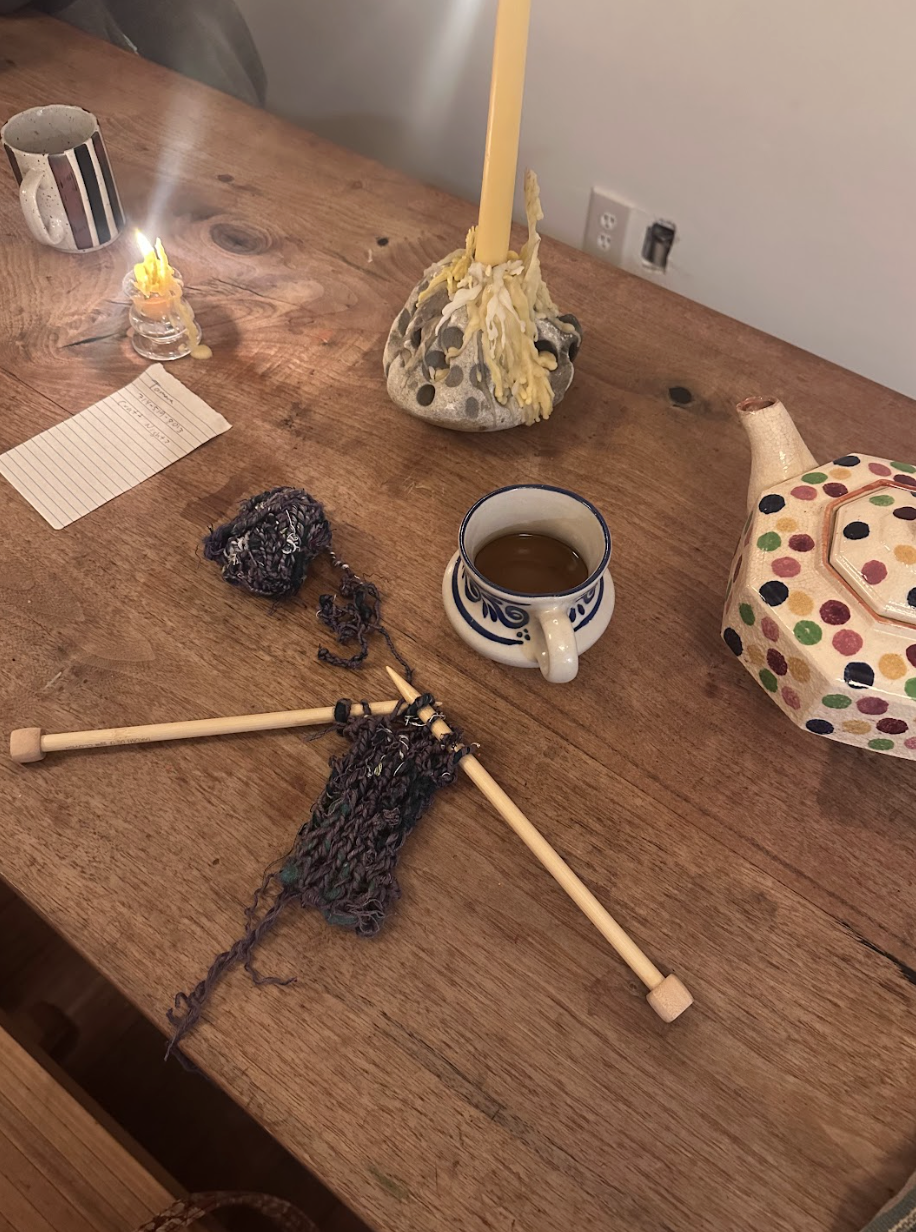 Beginner Knitting & Tea - Sun, 6/28