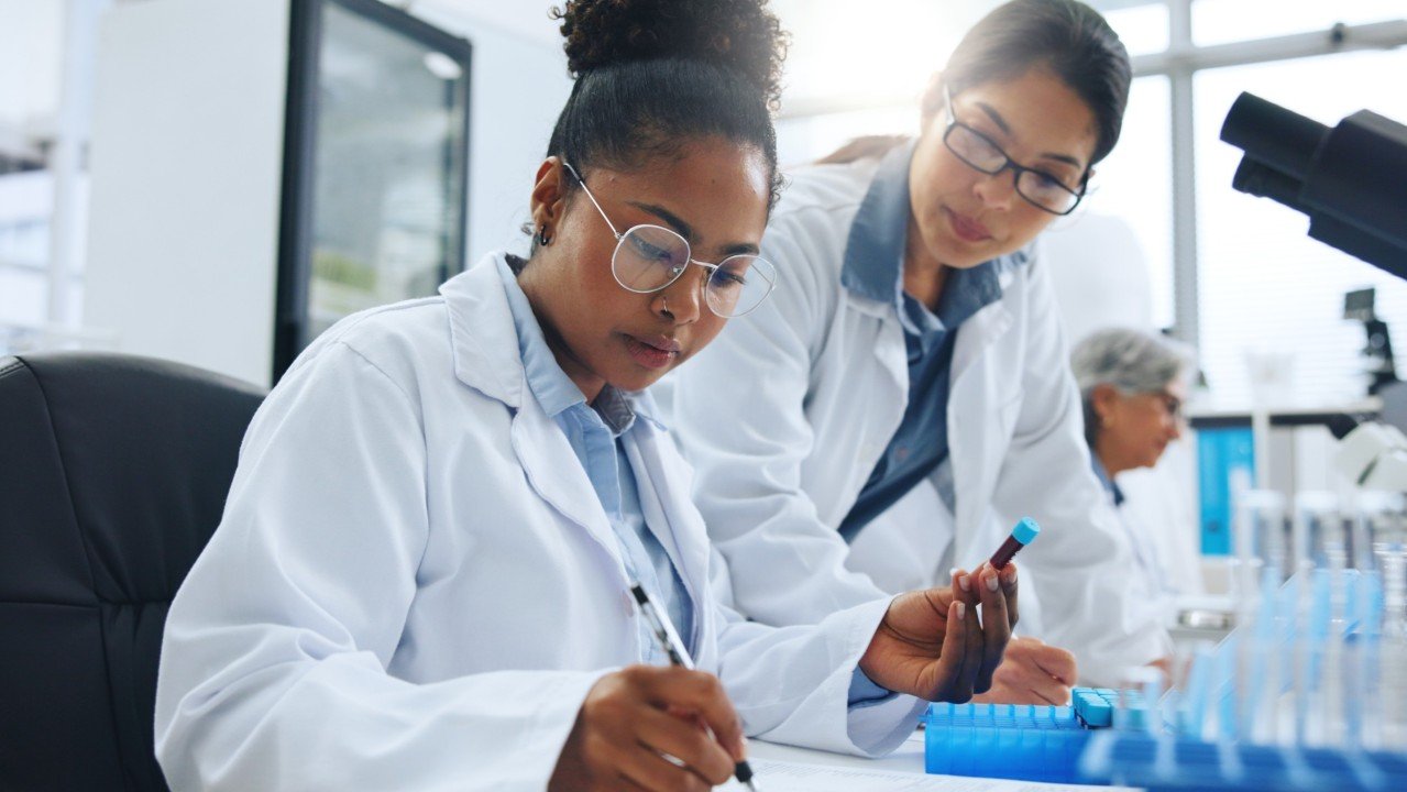 Global Clinical Trials Without Bottlenecks: Building Supply Chains That Keep Studies Moving