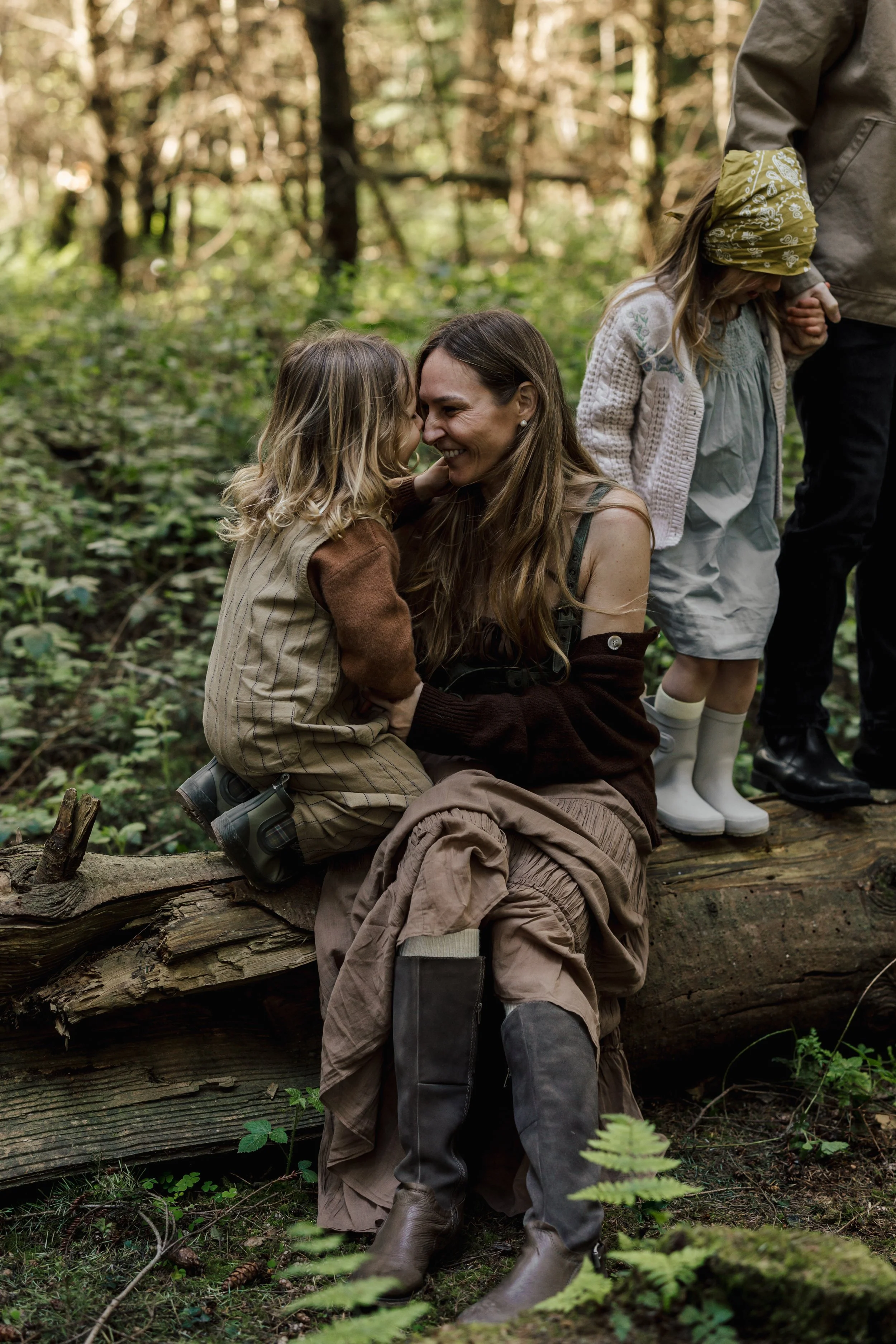 Woodland family photoshoot