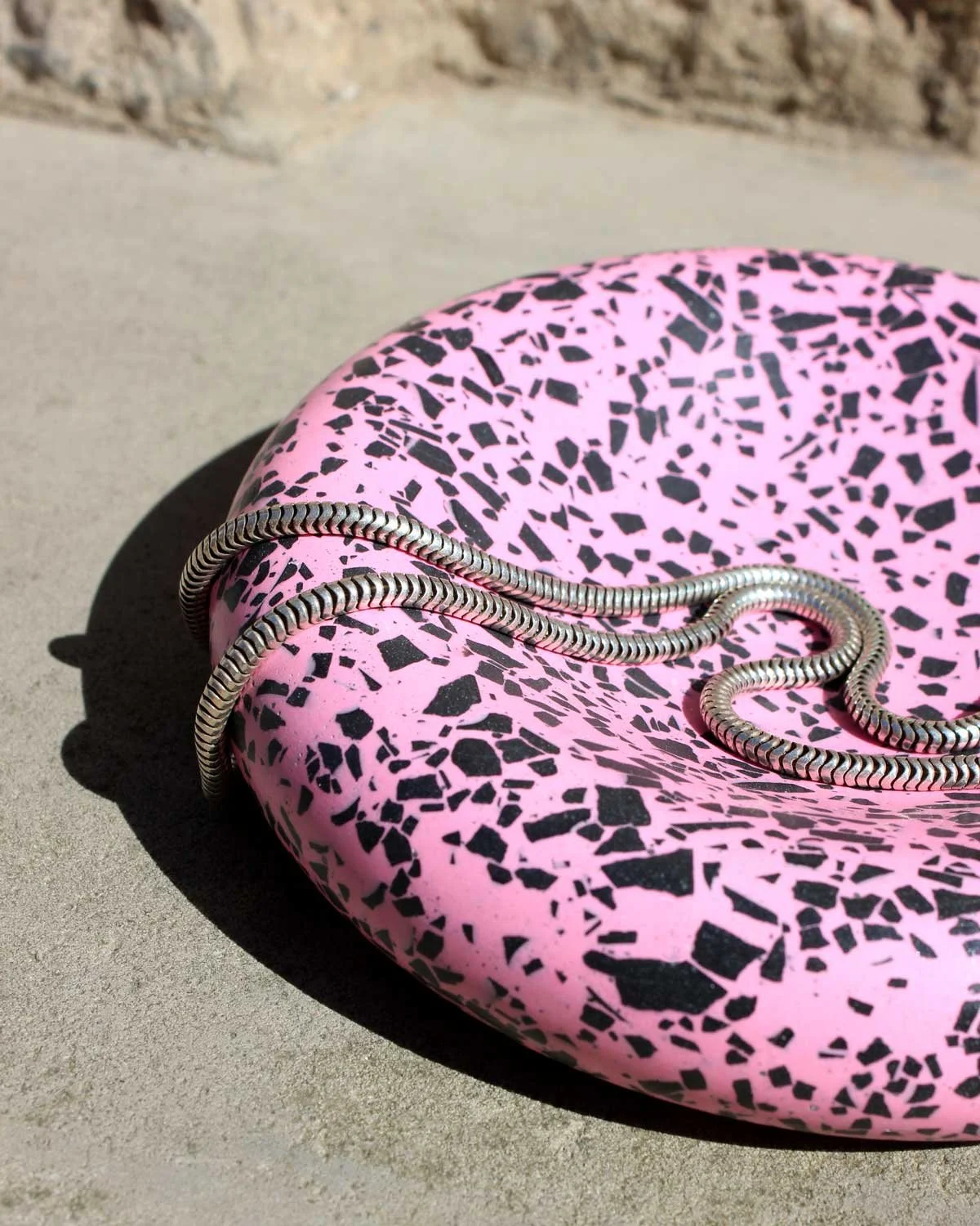studio-wahoo-everyday-ritual-object-pink--terrazzo-04.jpg
