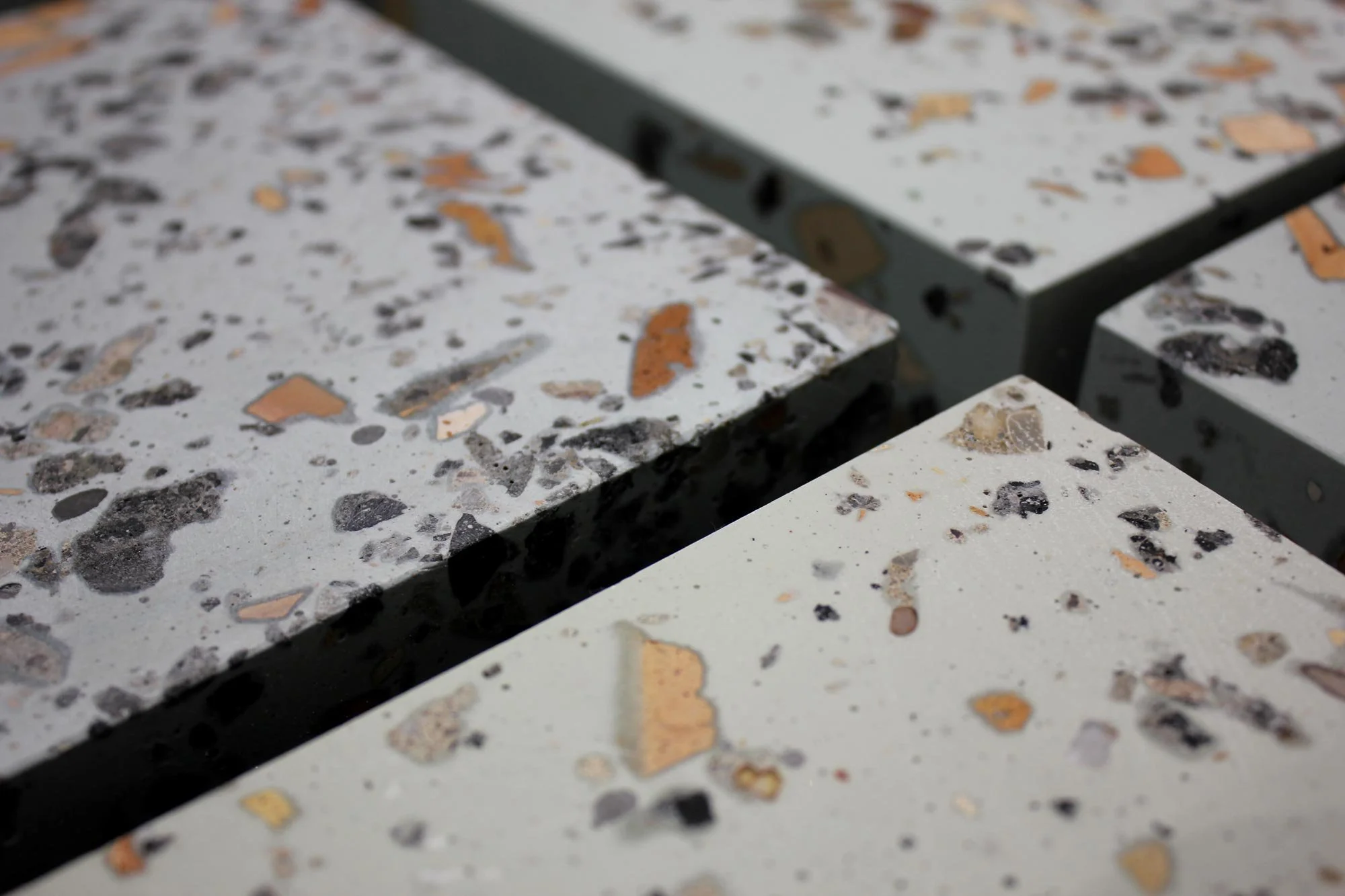 studio-wahoo-custom-terrazzo-design-jesmonite-detail-02.jpg