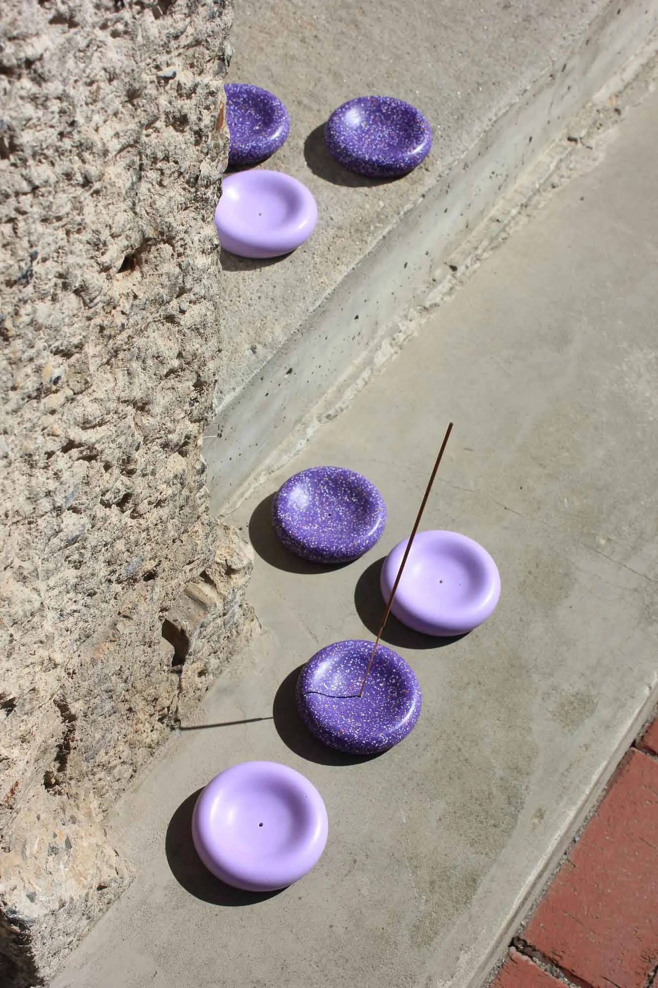 studio-wahoo-everyday-ritual-object-lilac-tiny-terrazzo-06.jpg