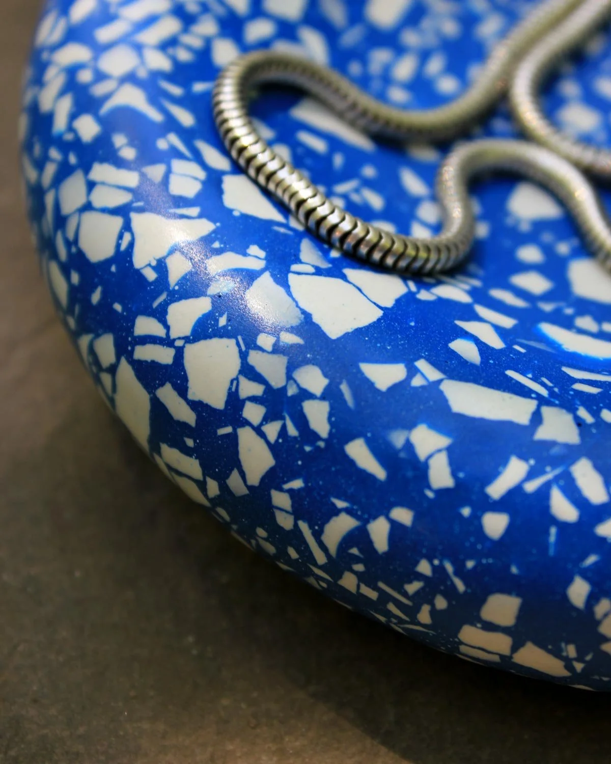 studio-wahoo-everyday-ritual-object-blue--terrazzo-04.jpg