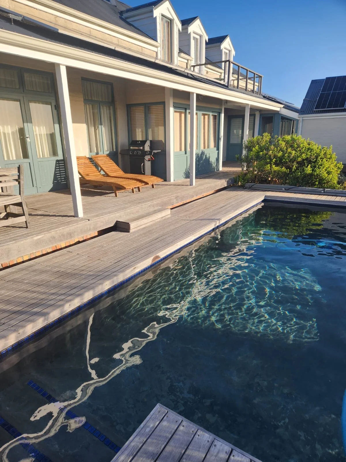 WhatsApp Image 2025-12-08 at 14.04.07.jpeg