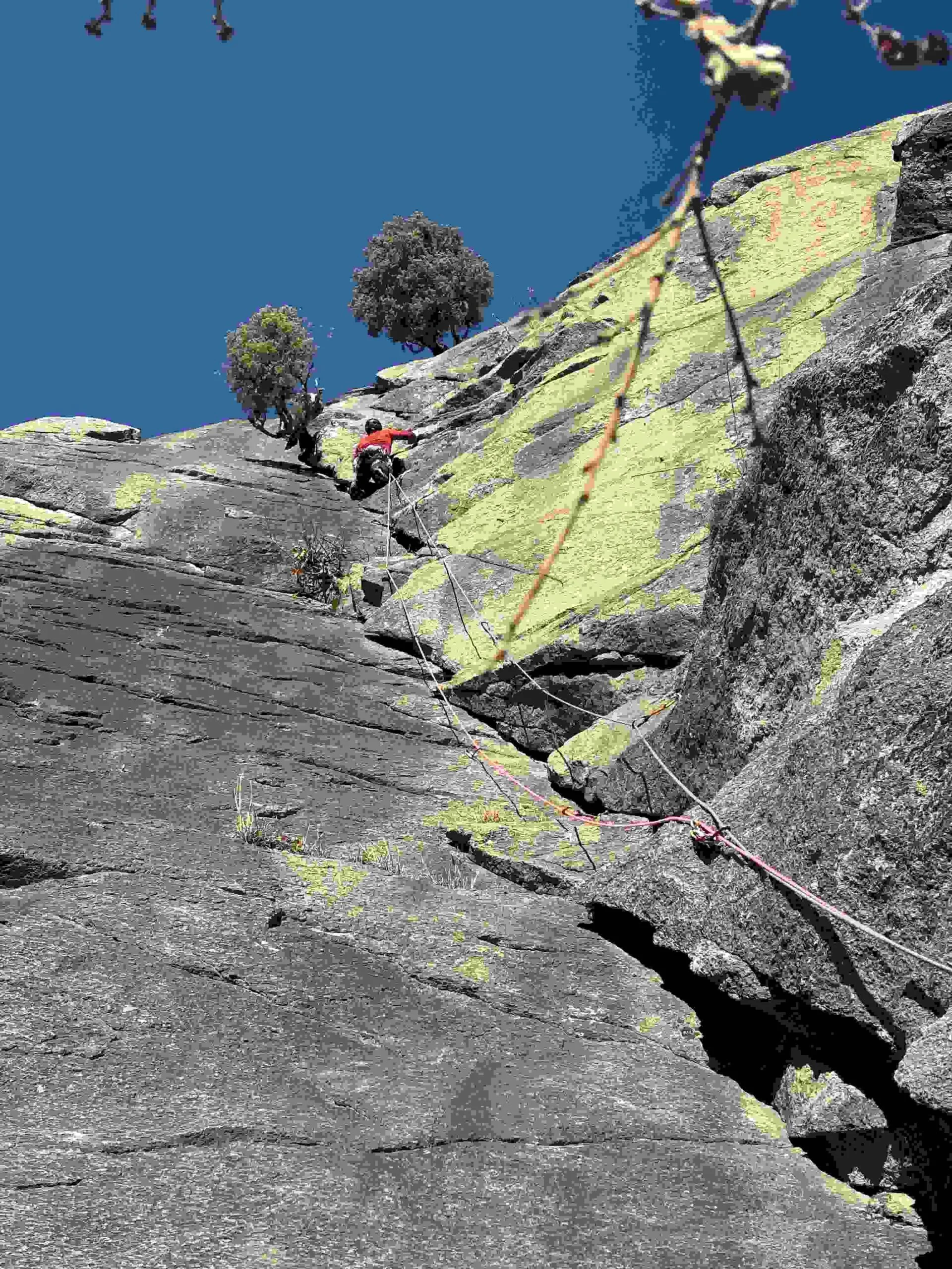Arrampicata-trad-1-scaled.jpeg