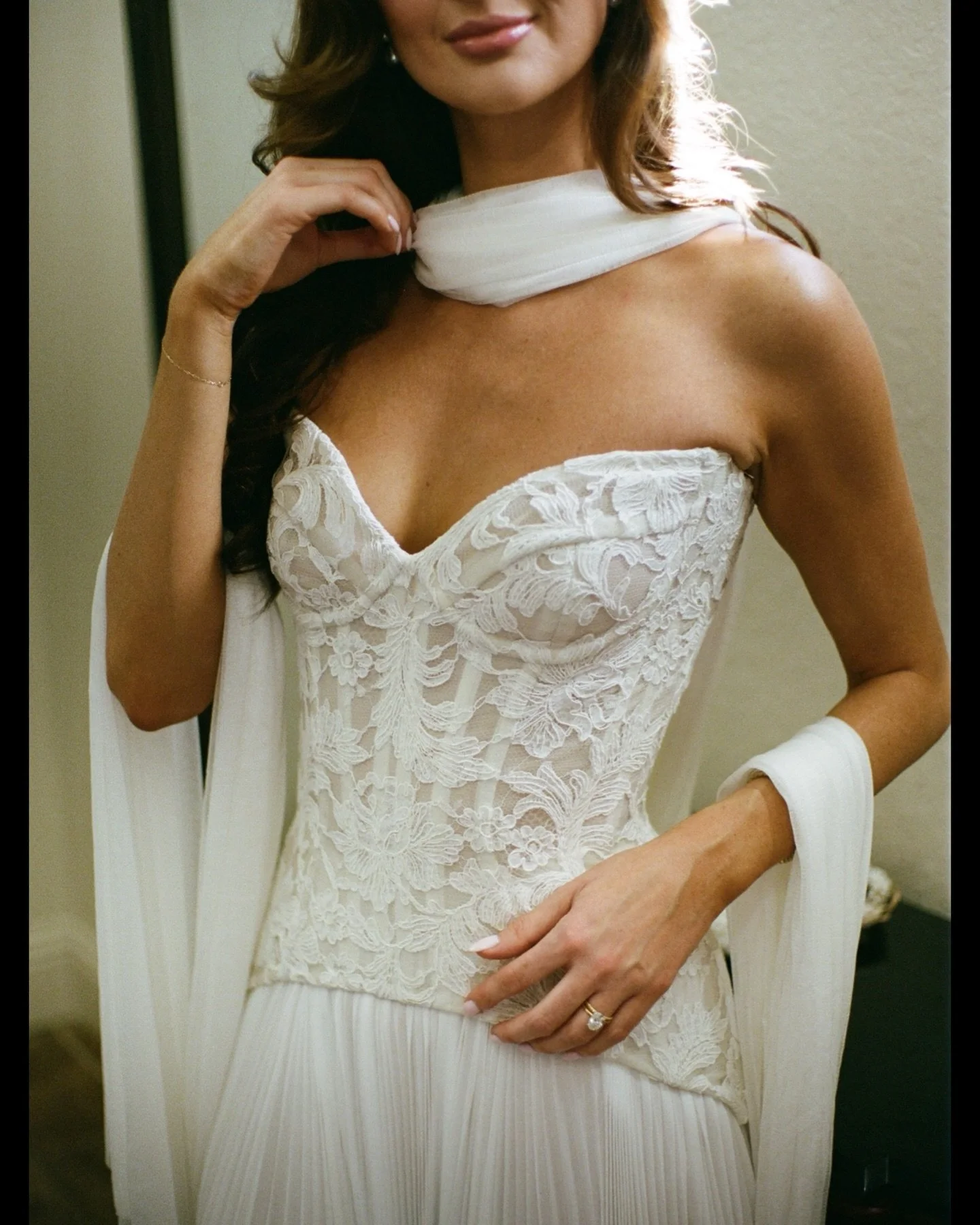 Film slides from @lacasatoscana 
An ethereal editorial wedding shot on Portra 400-800 

Dressed in @sarahseven in @septnewyork 
Bride @angelinaferrara designed an Italian landscape 
Decorated with florals from @revelationfloral 
Rentals from @plithos