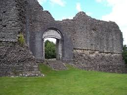 https://www.castlewales.com/newcas1.html