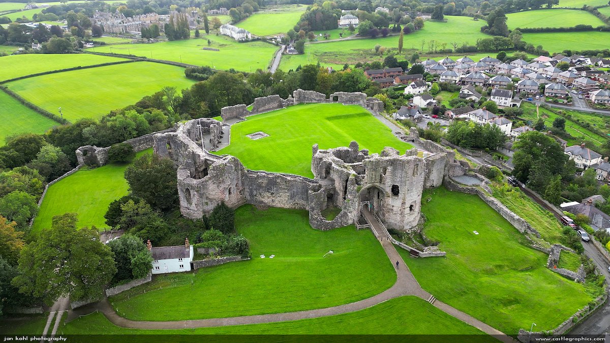https://www.castlewales.com/denbigh.html