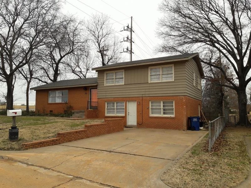Driveway.jpg