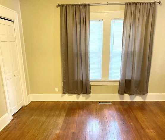 130 bedroom 2.jpg