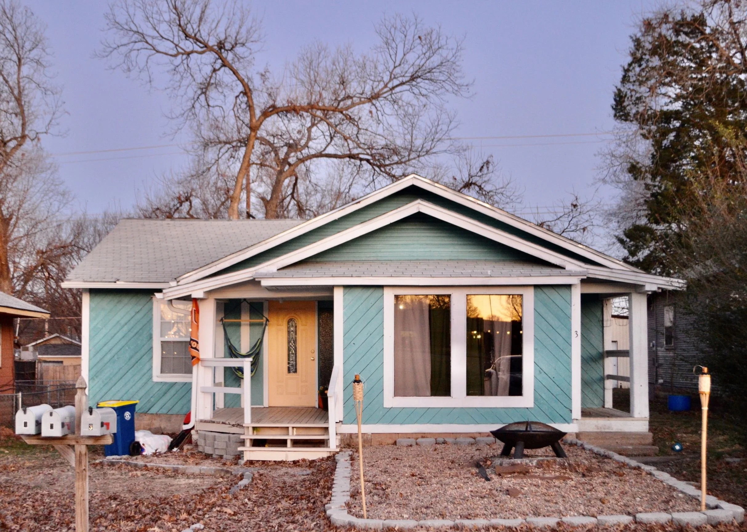 311 S. Lewis - Exterior.jpg
