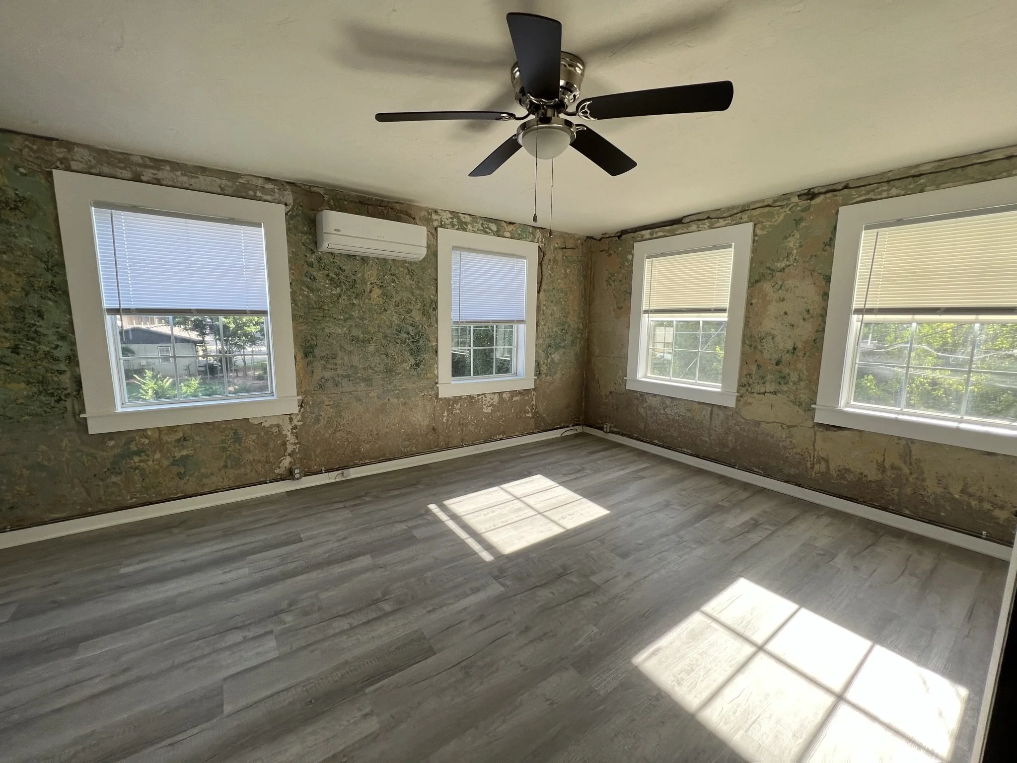 115 N. Main Apt. 4