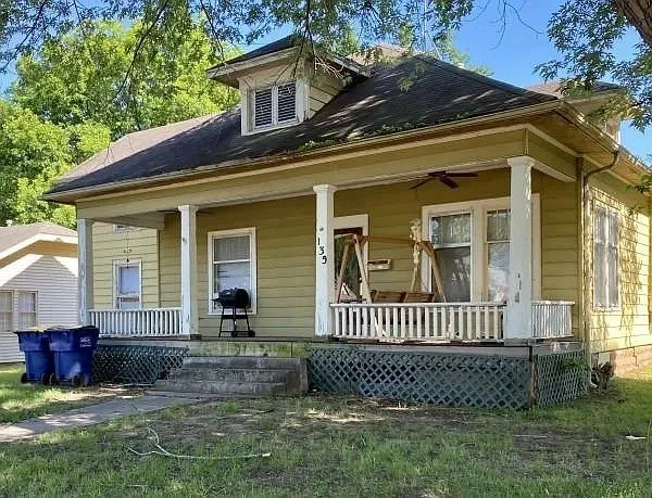 135 W. Elm