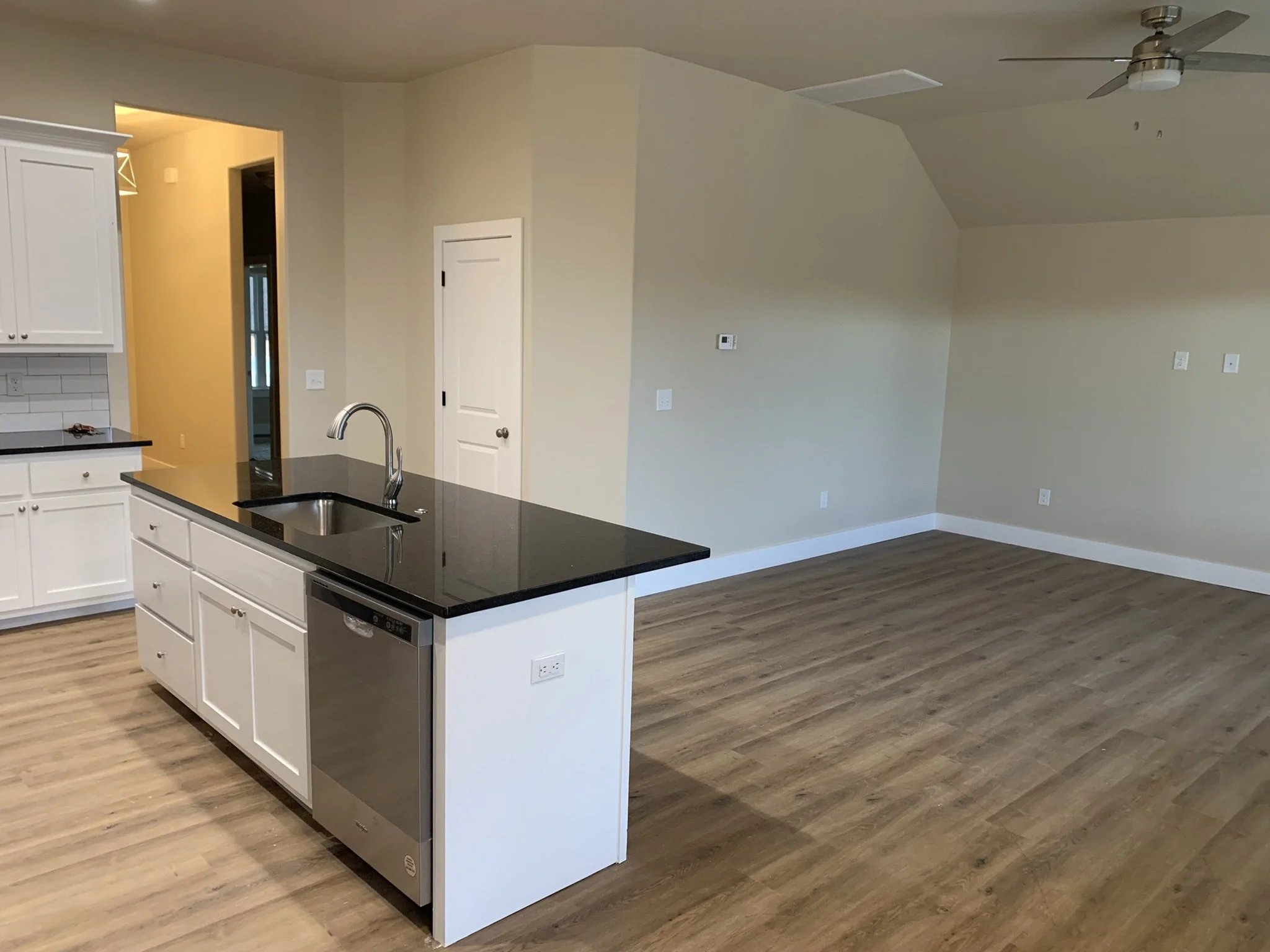 kitchen__livingroom.JPEG