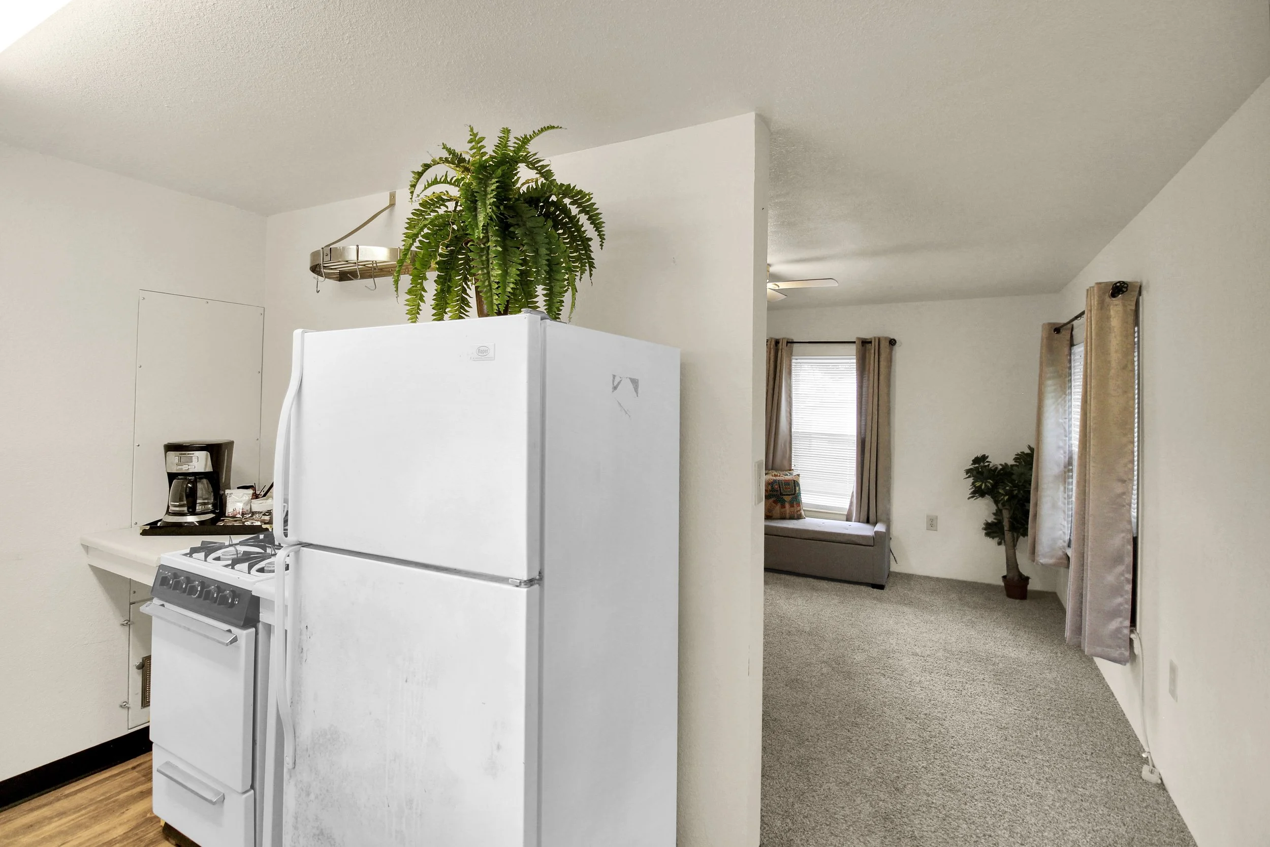 905 W 9th B3.jpg