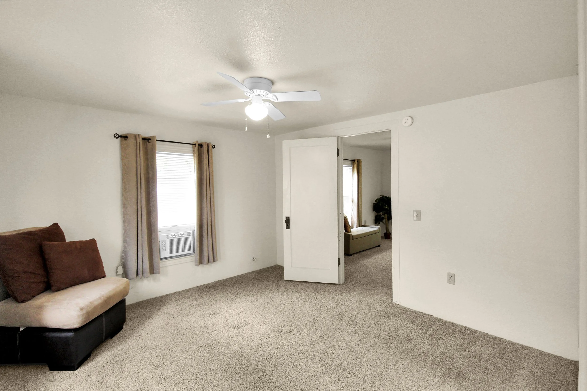 905 W 9th B7.jpg