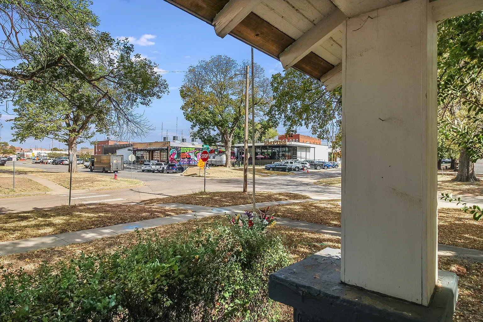 1002 S. Husband Street