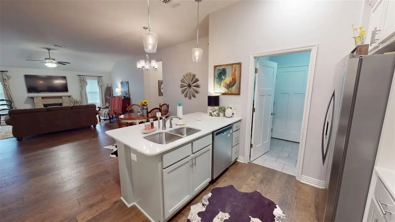 6104 Kitchen.Living.webp