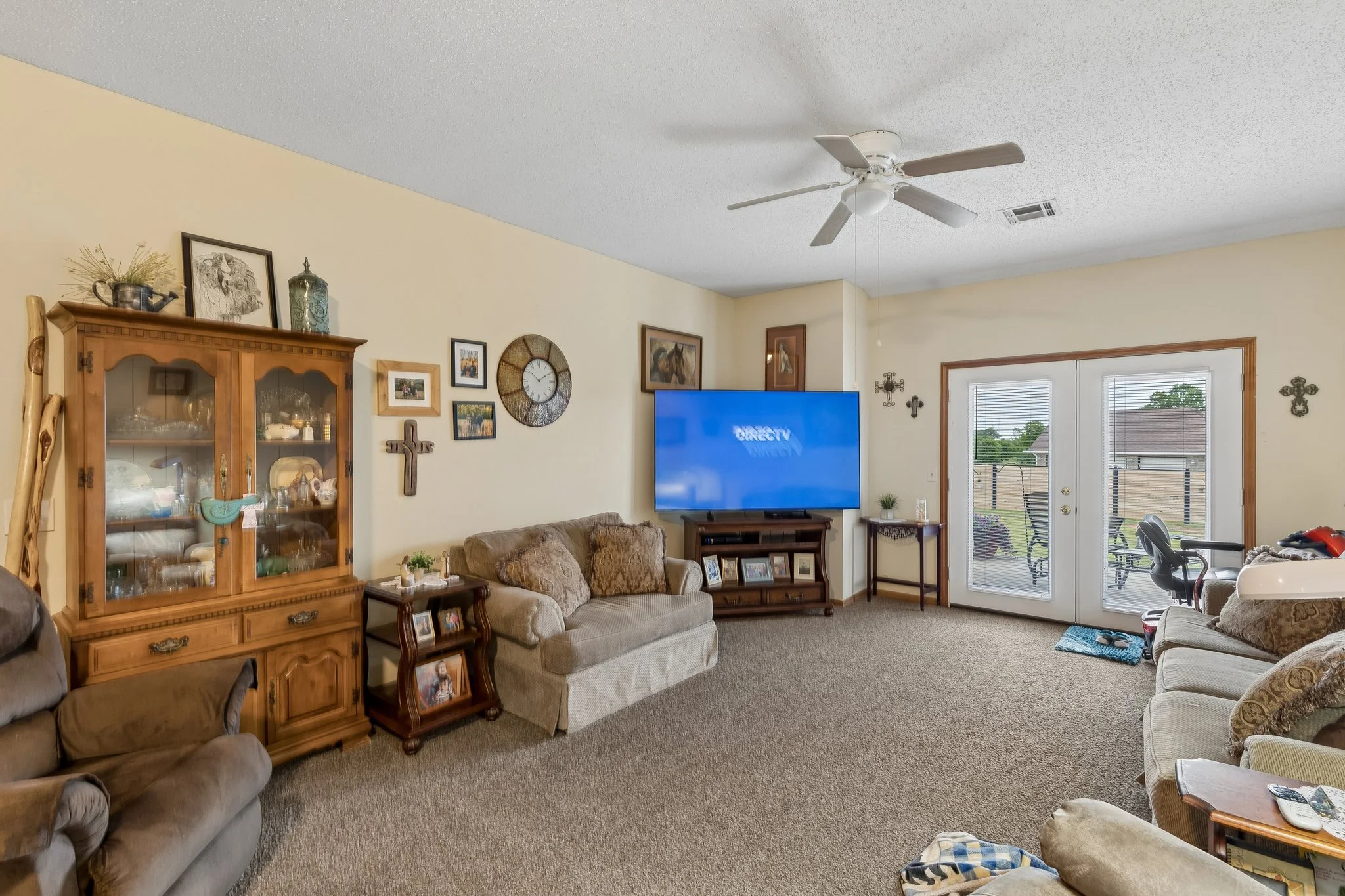 17-web-or-mls-1404 Par Rd_017.jpg