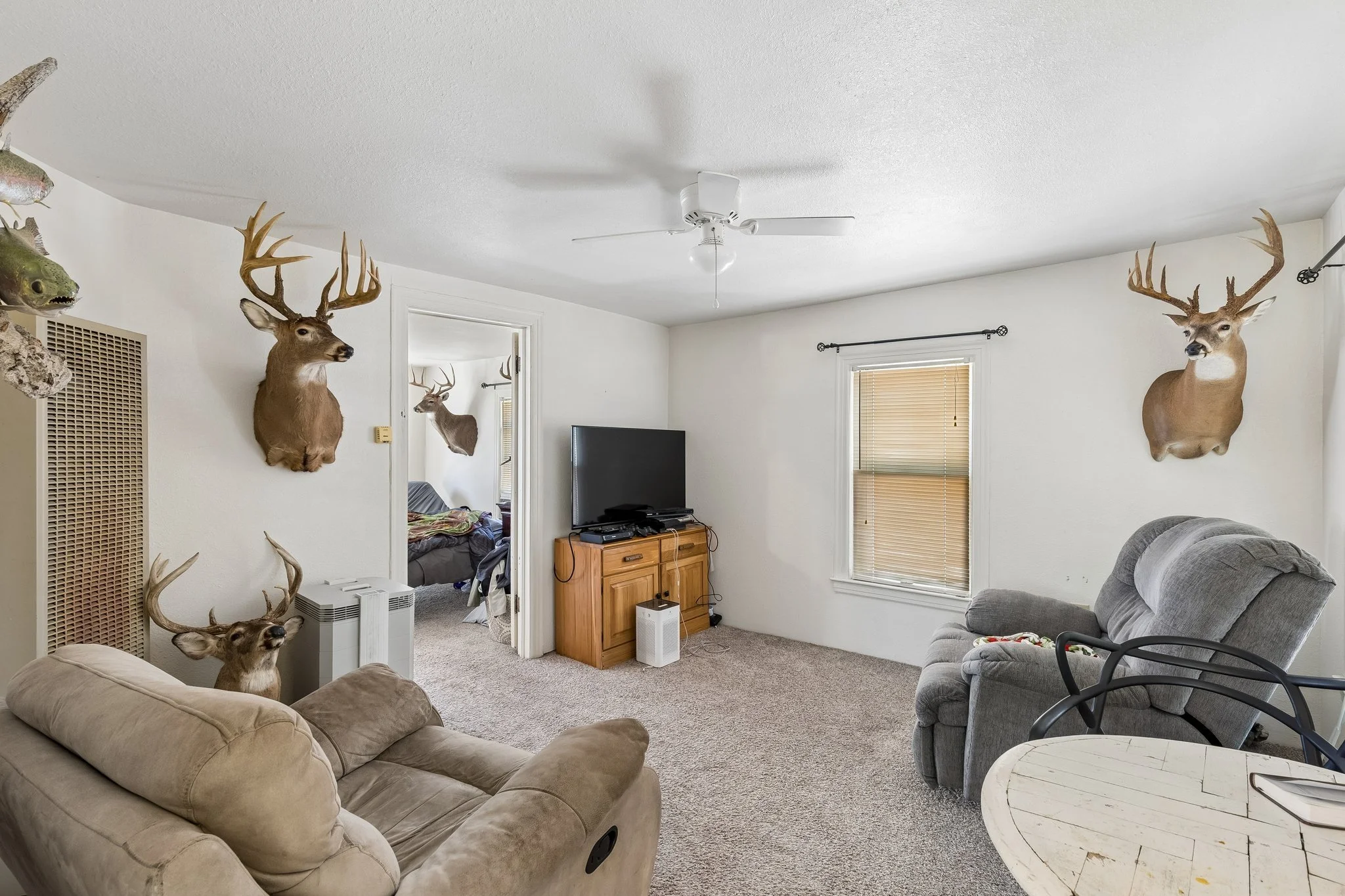 7-web-or-mls-905 W 9th Ave_007.jpg