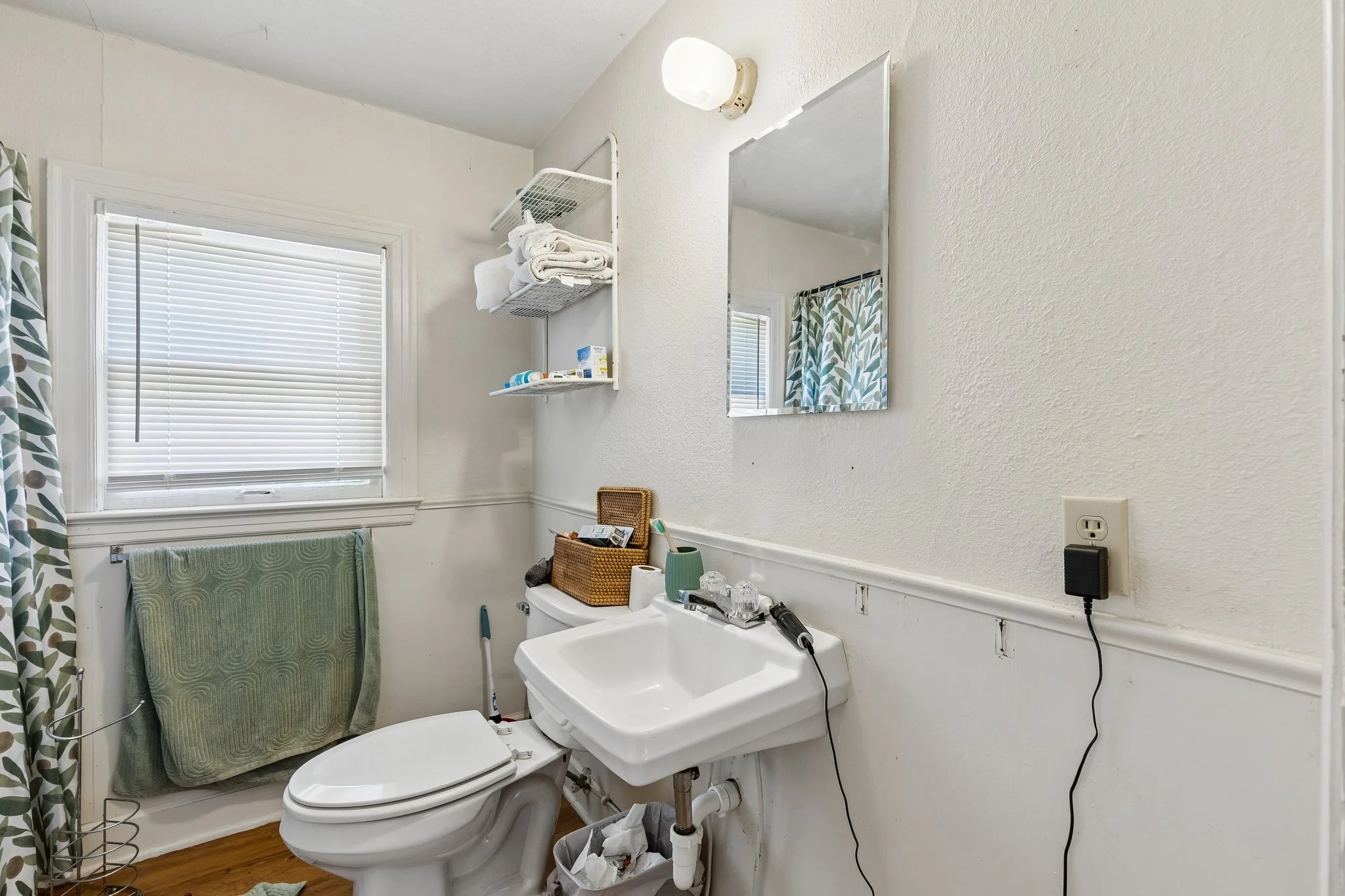 26-web-or-mls-905 W 9th Ave_026.jpg