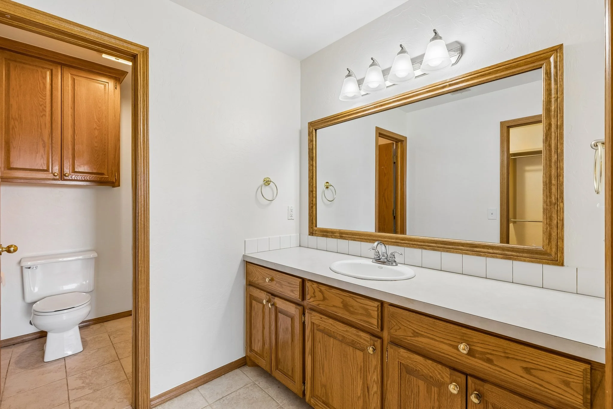 29-web-or-mls-2213 N Benjamin St_019.jpg