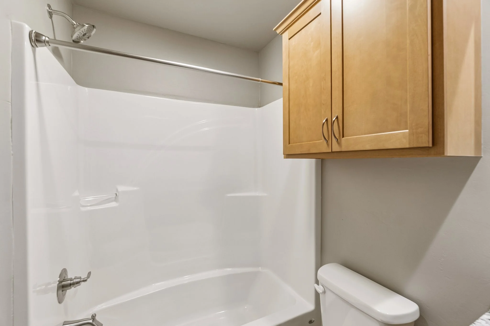 43-web-or-mls-228 N Duncan St_038.jpg