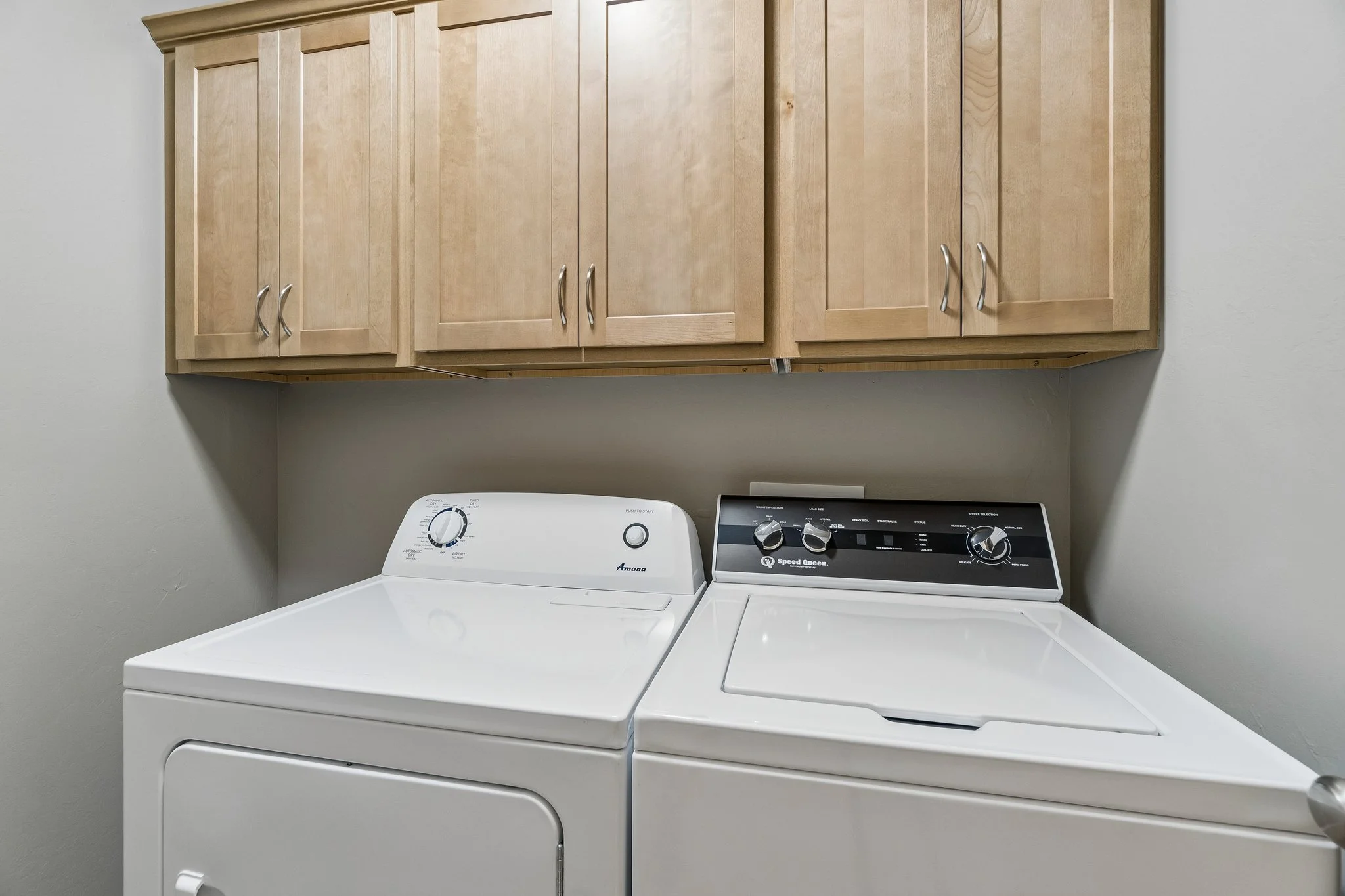 63-web-or-mls-228 N Duncan St_058.jpg