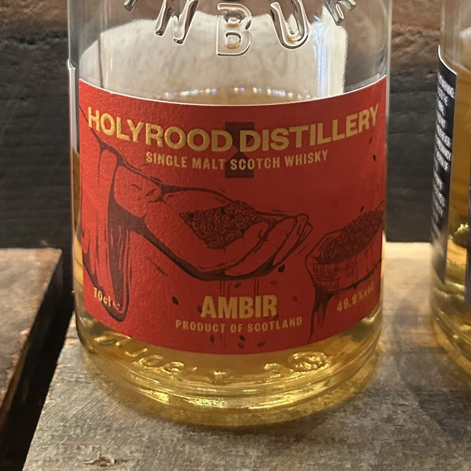 Review #835 - Holyrood Ambir