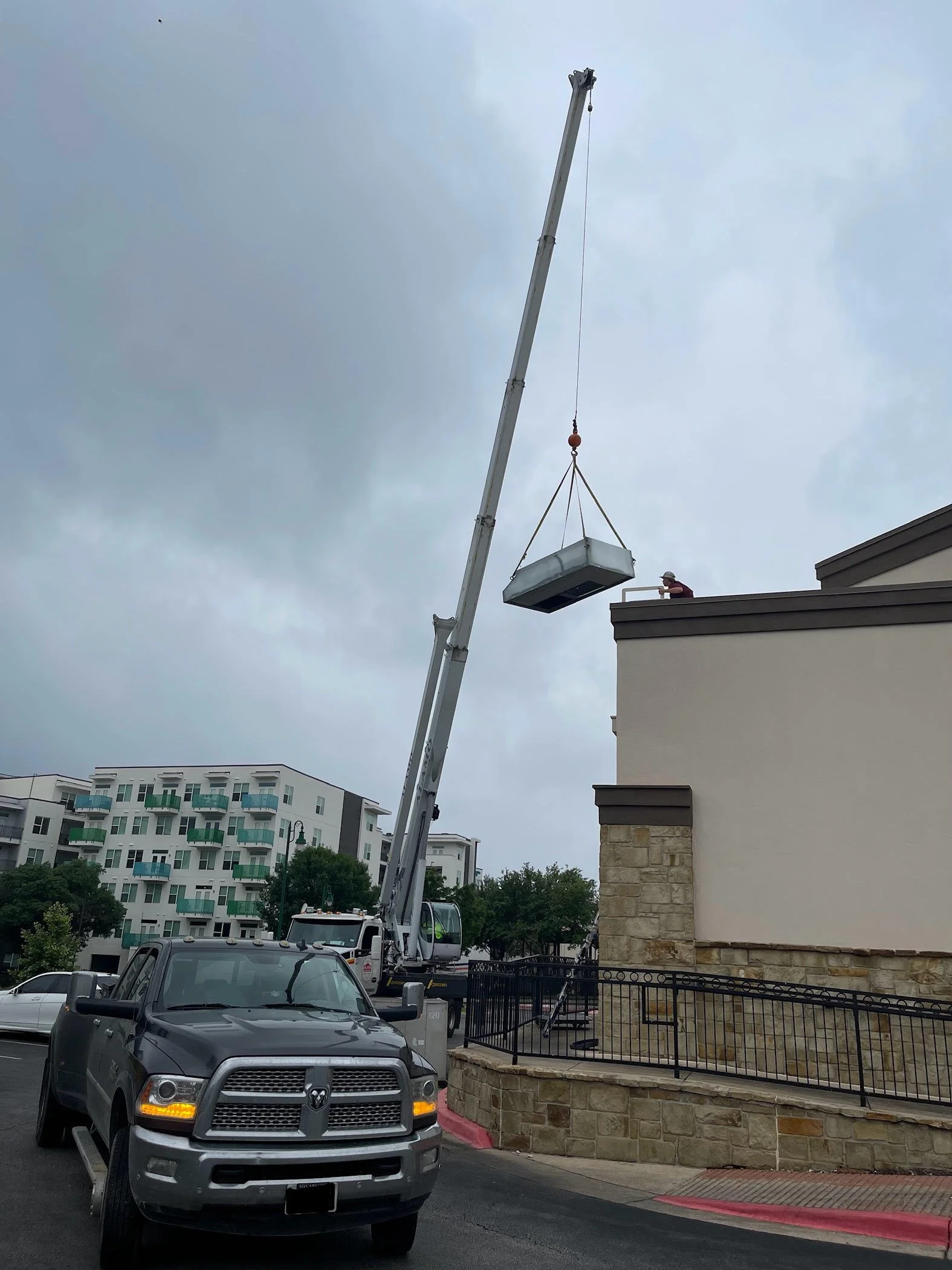 Oranssi project: wraparound deck