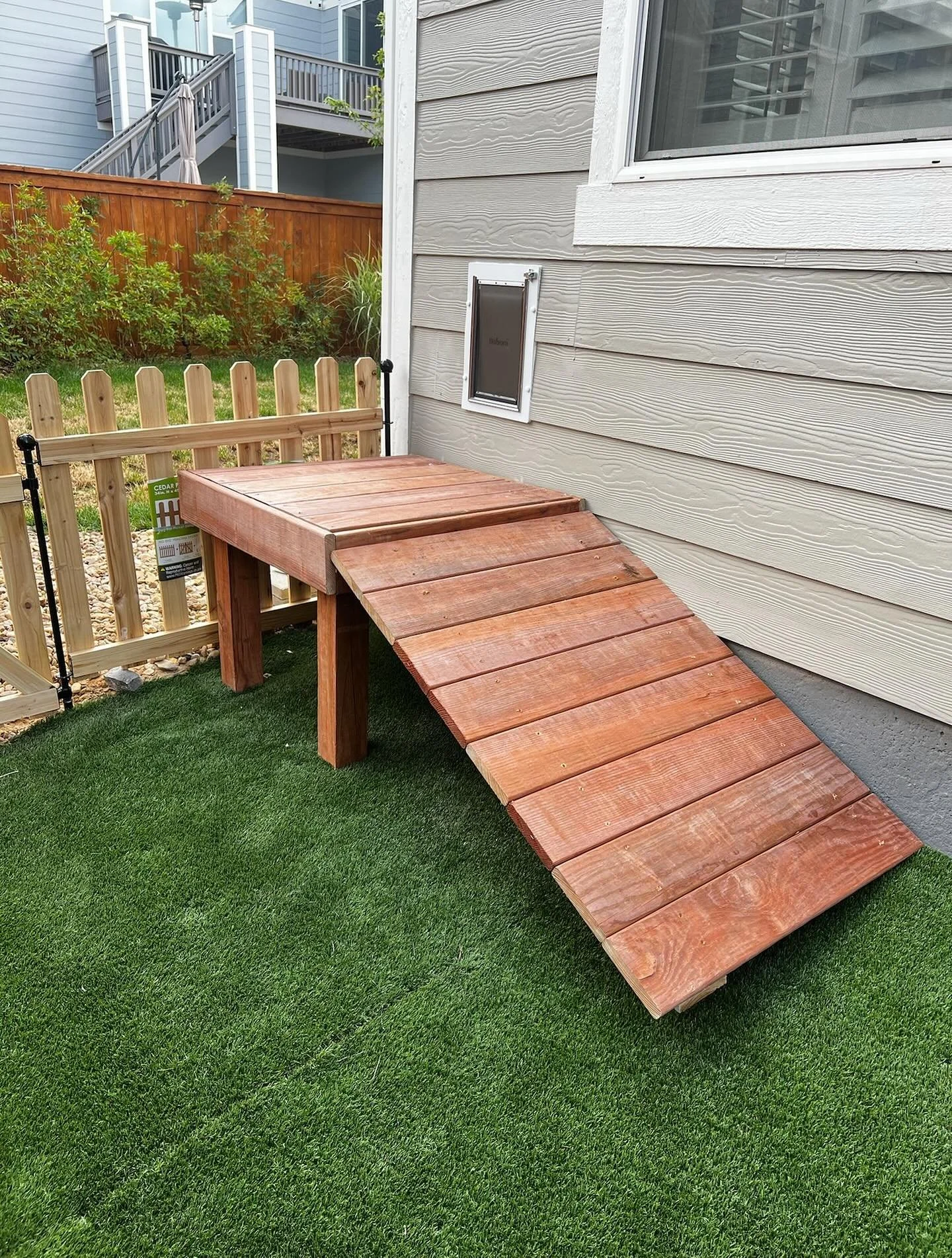 Desks both big and small. Even our furry friends need some household amenities. #decks #construction #remodeling #generalcontractor #