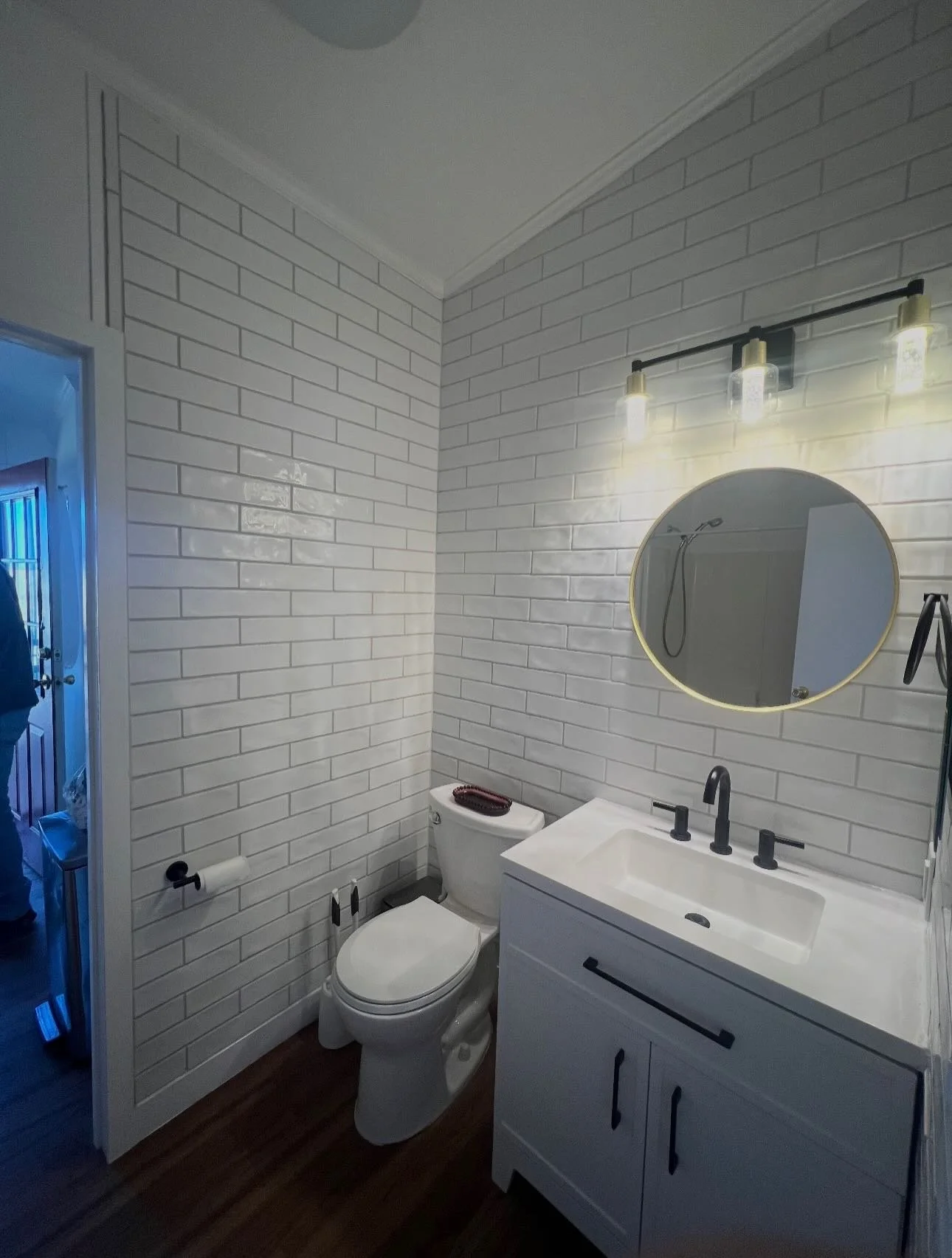Powder room glow-up ✨🚿 #bathroomdesign #bathroomrenovations #remodeler #coloradohomerenovation  #bathroomremodeling