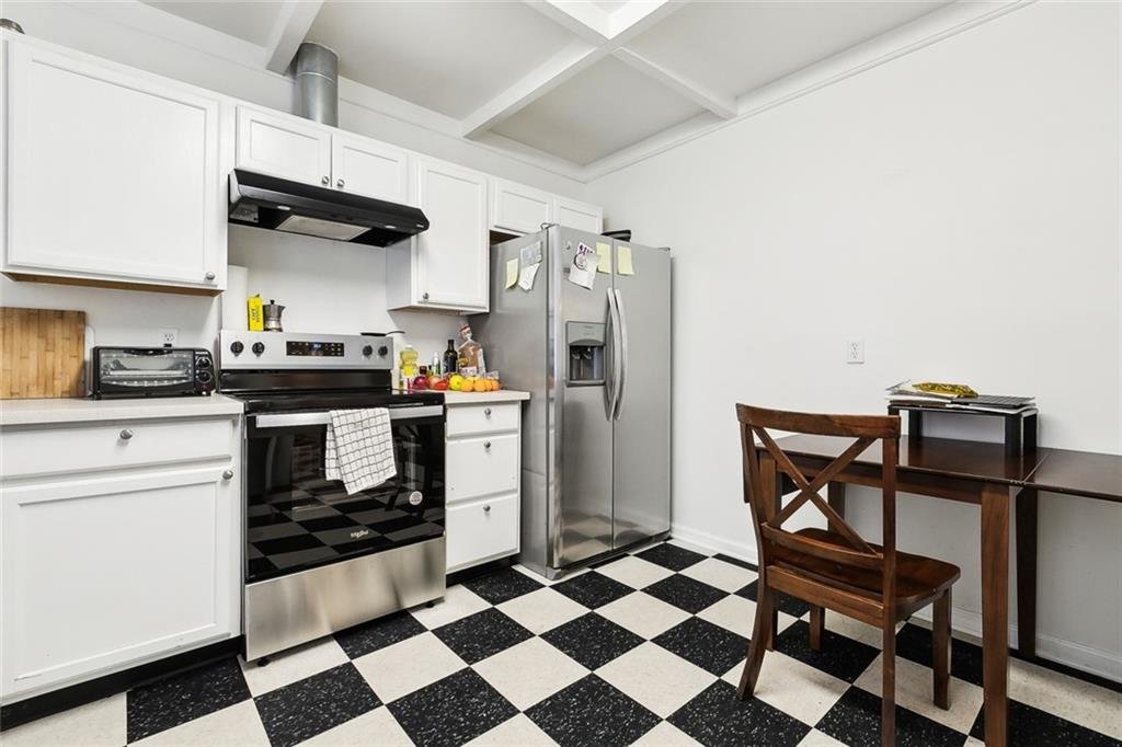 900_N_Dorgenois_Kitchen.jpeg