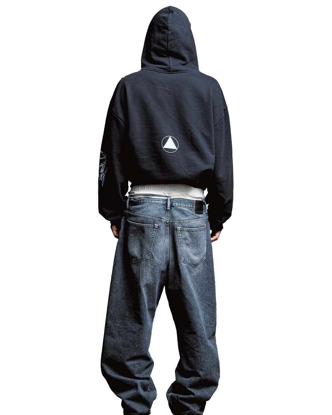 THIOF HOODIE SANTI BACK.png